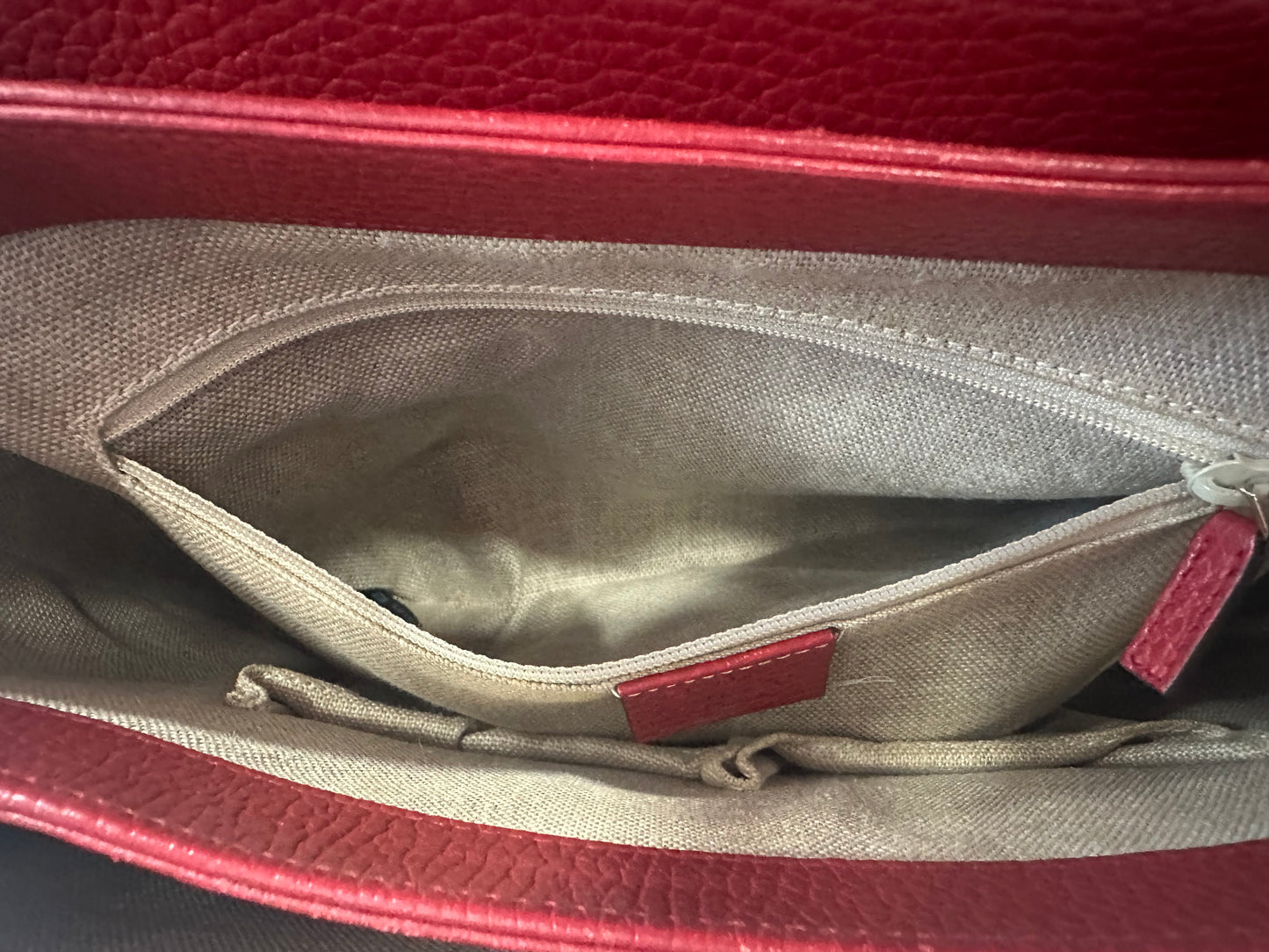 382733 - Gucci Interlocking