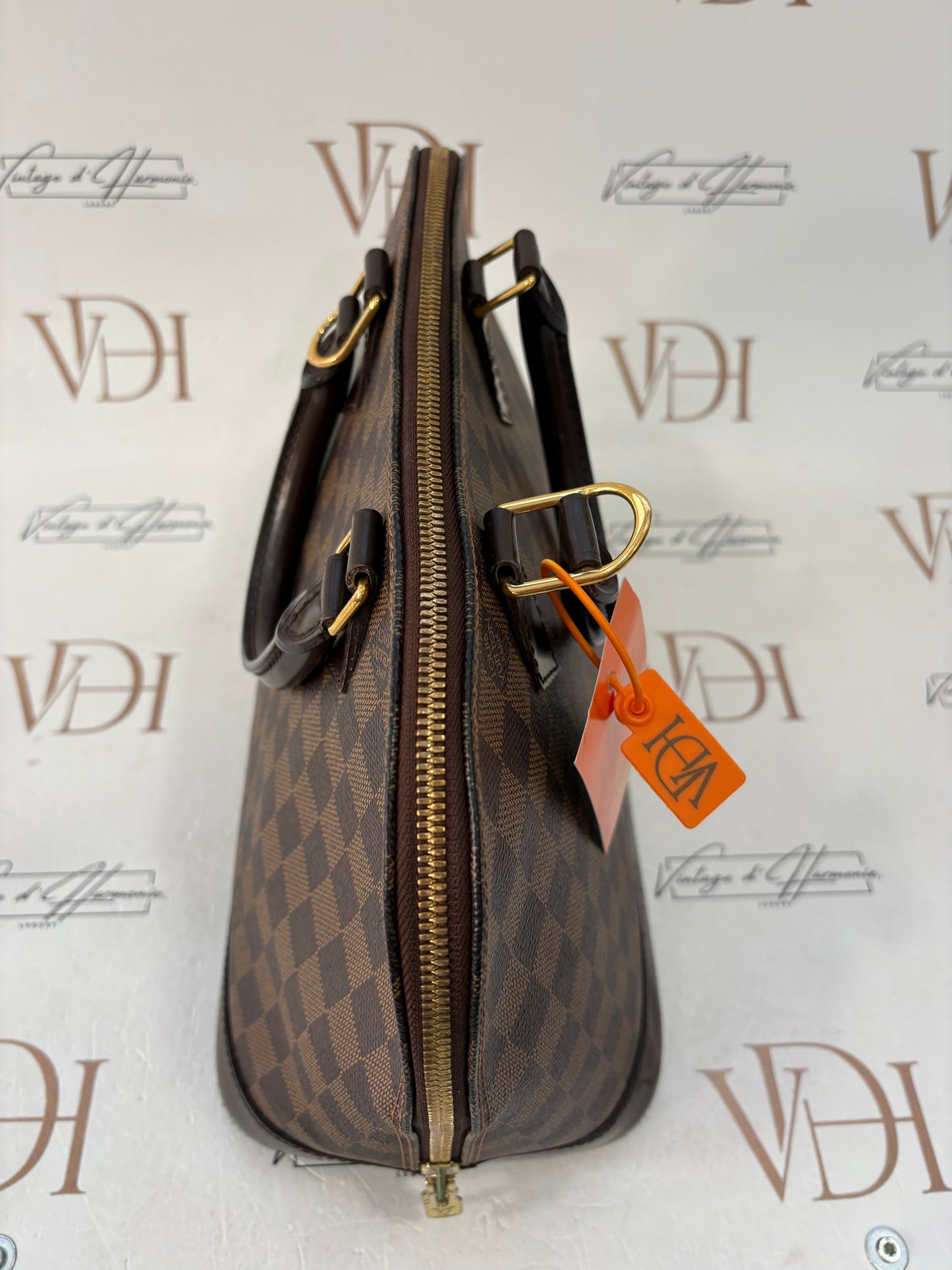 017861 - Louis Vuitton Alma Damier