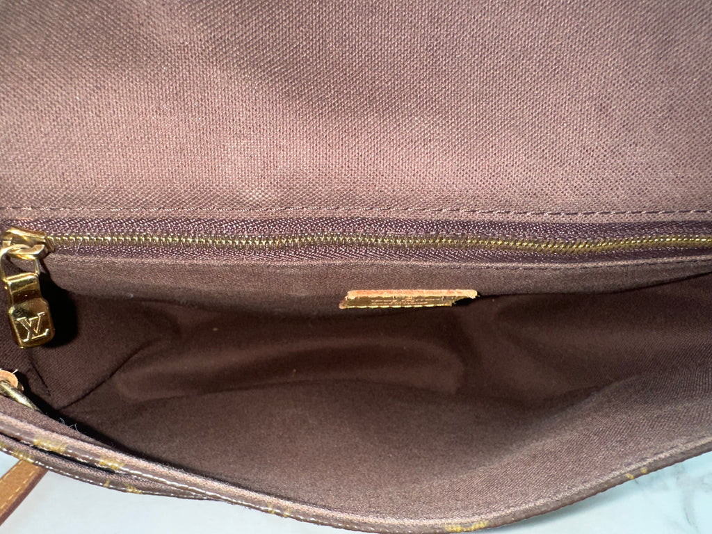 Louis Vuitton Menilmontant PM