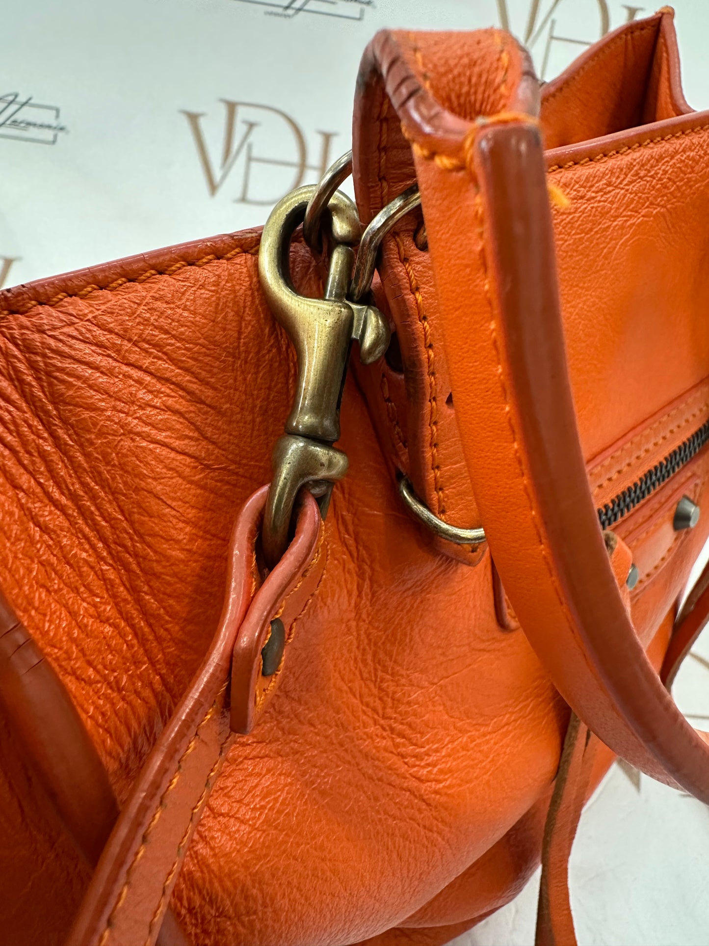 382326 - Balenciaga Papier