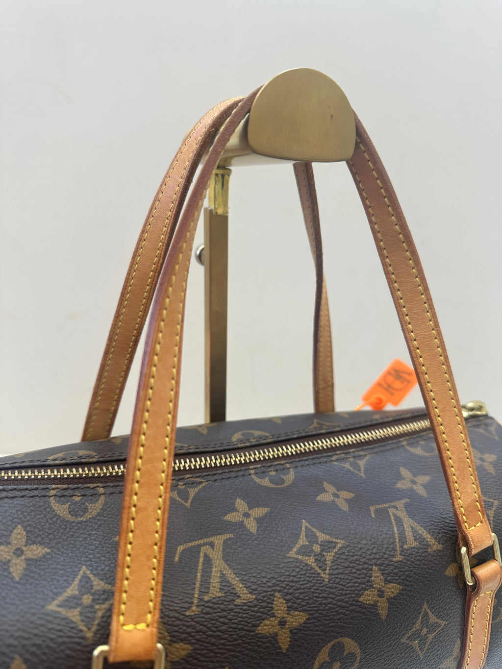 Louis Vuitton Papillon 26