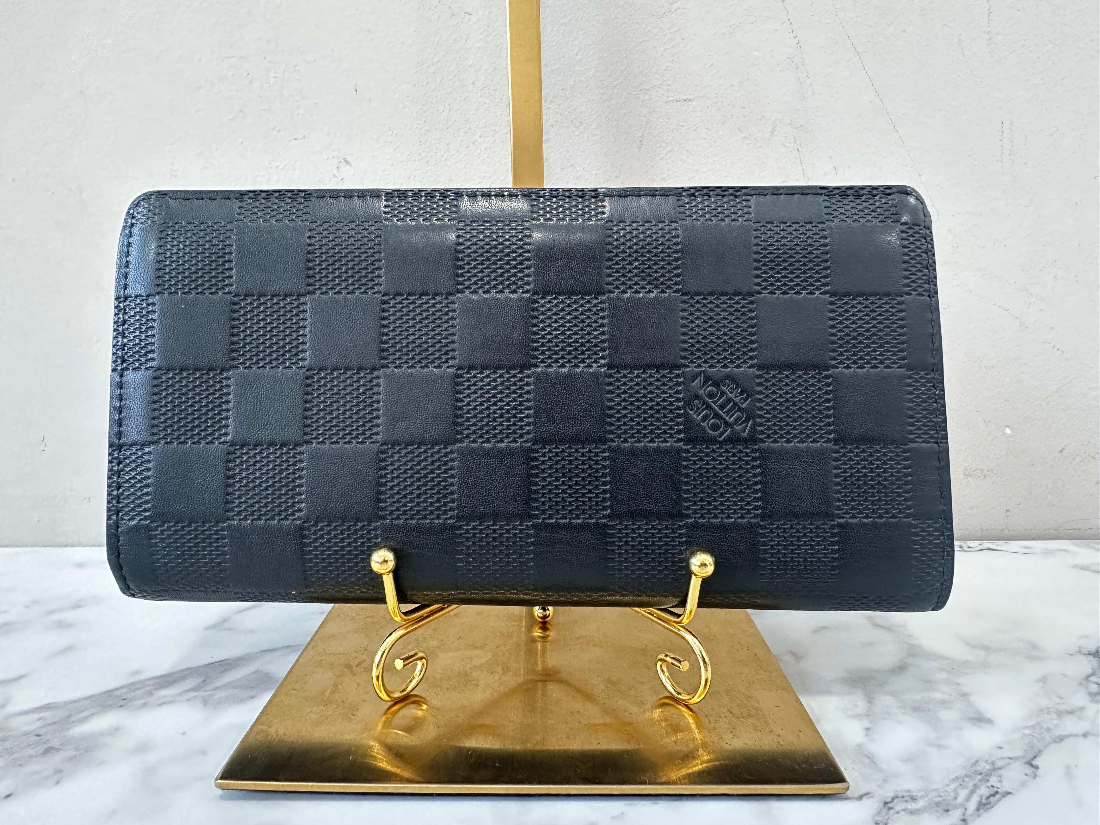 Louis Vuitton Damier