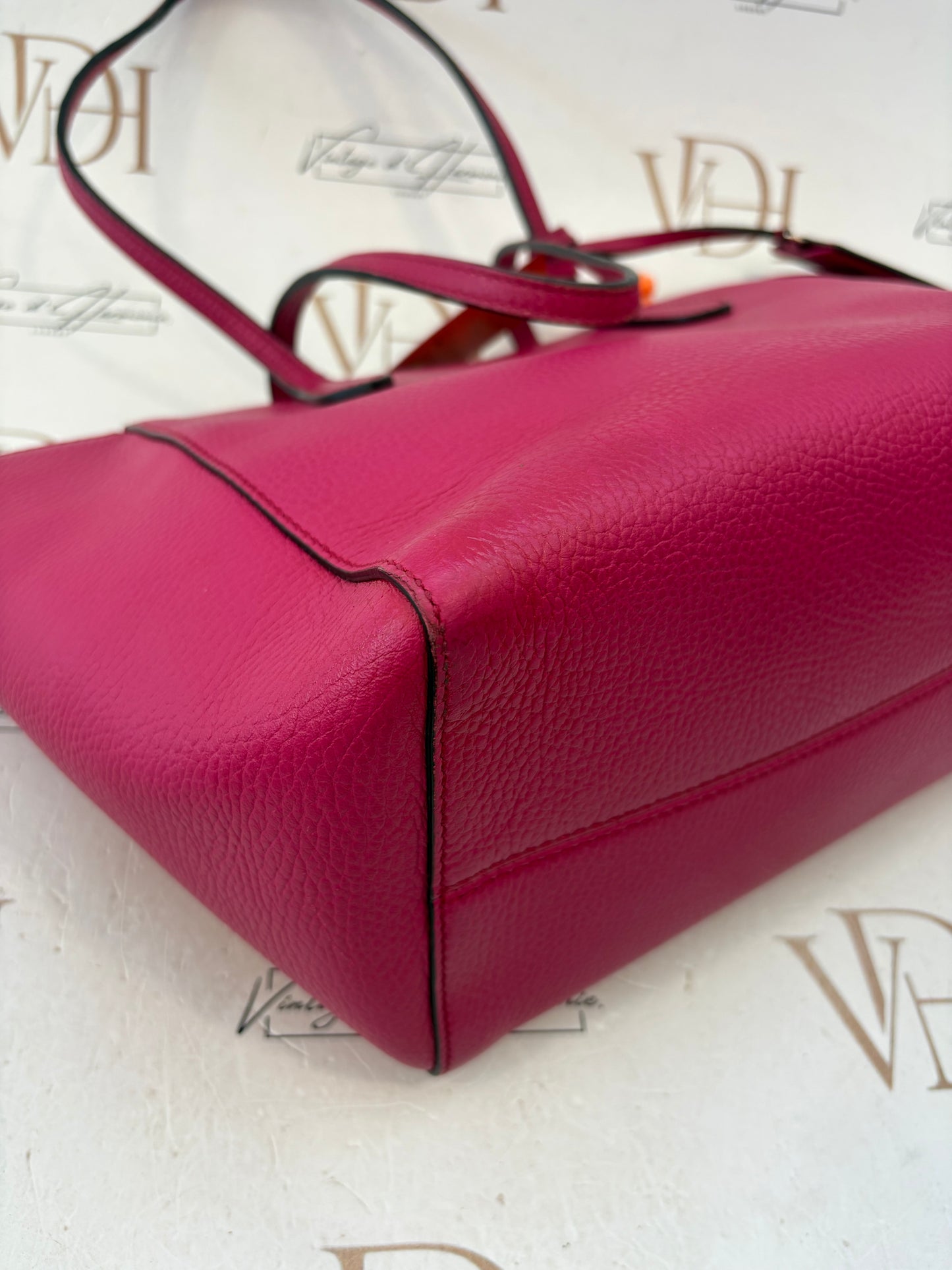 200803 - Gucci Swing Pink