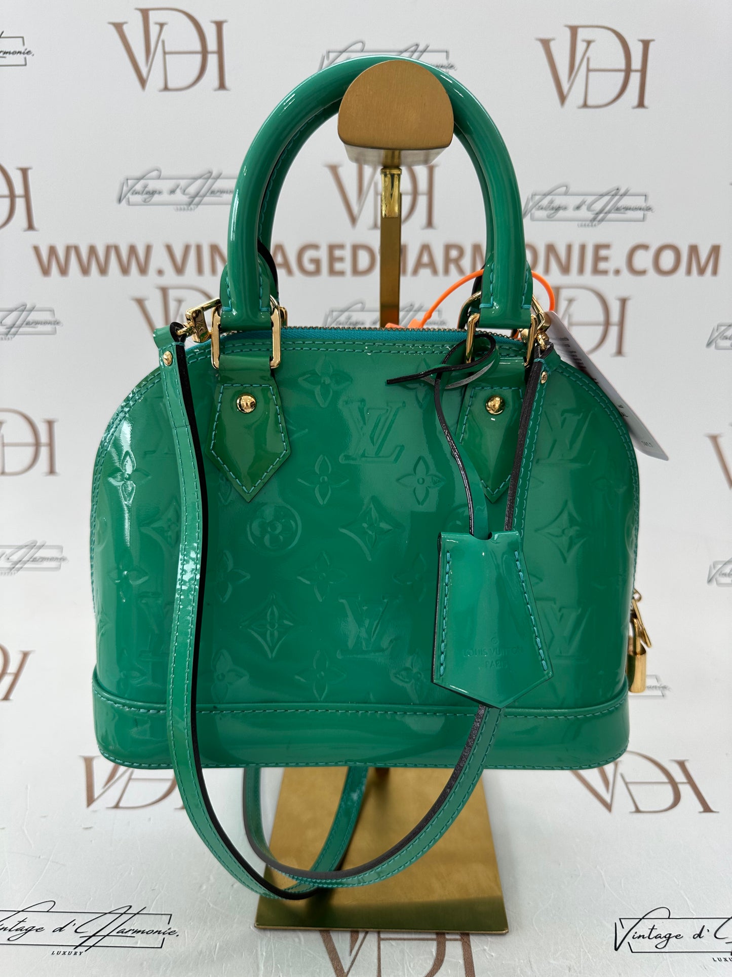 382866 - Louis Vuitton Alma BB