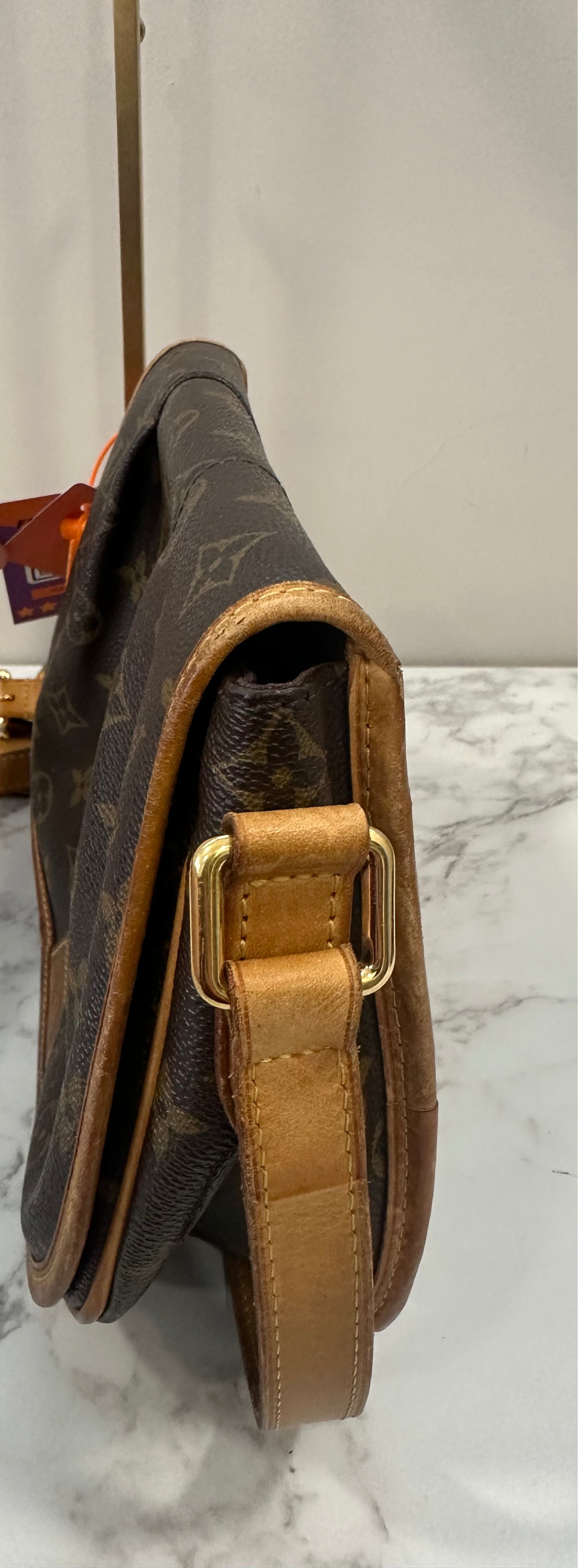 Louis Vuitton Menilmontant pm