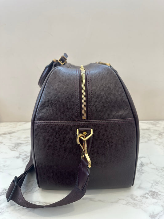 Louis Vuitton Taiga Kendall GM