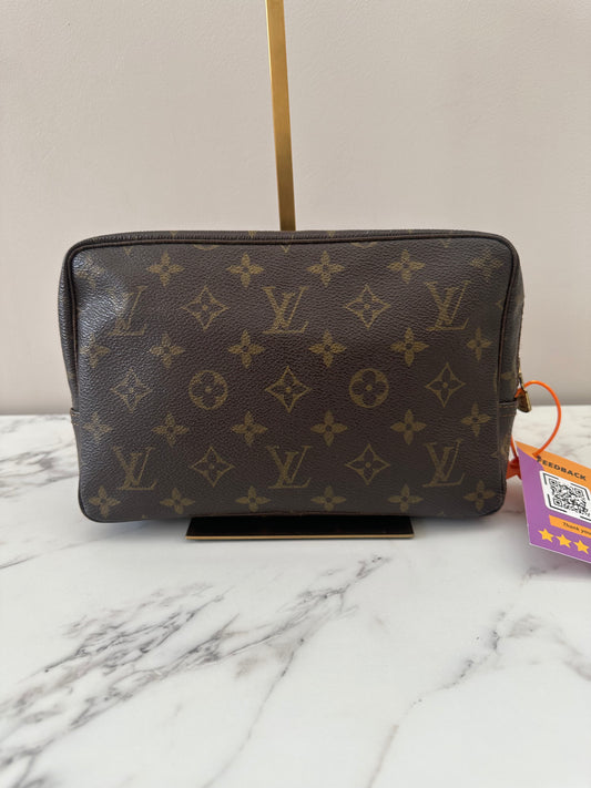 Louis Vuitton Toilette 23