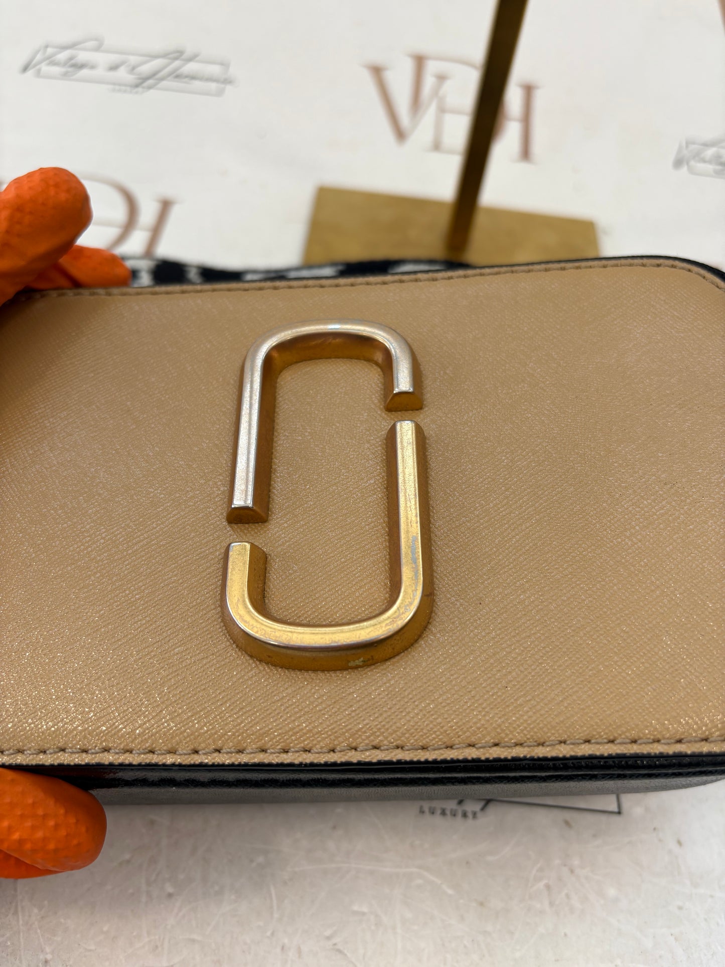 383975 - Marc Jacobs Snapshot
