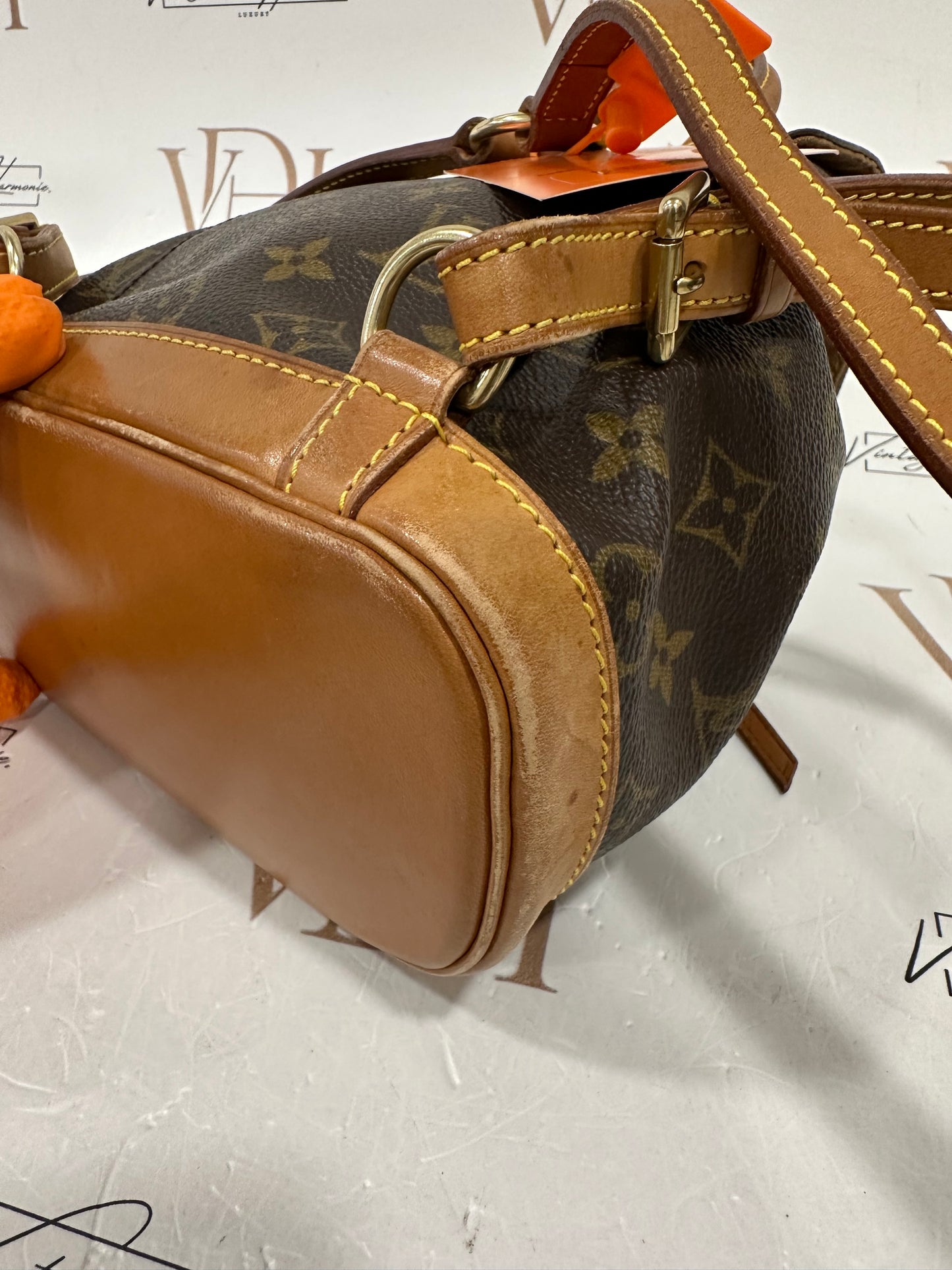 016864 - Louis Vuitton Mini Montsouris