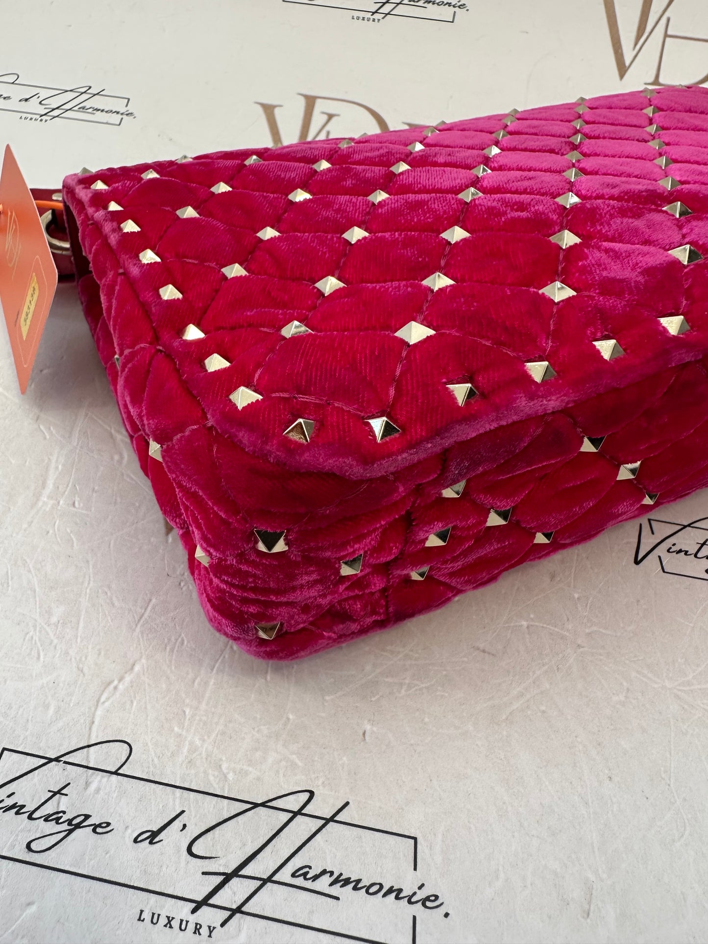 383138 - Valentino Rockstud