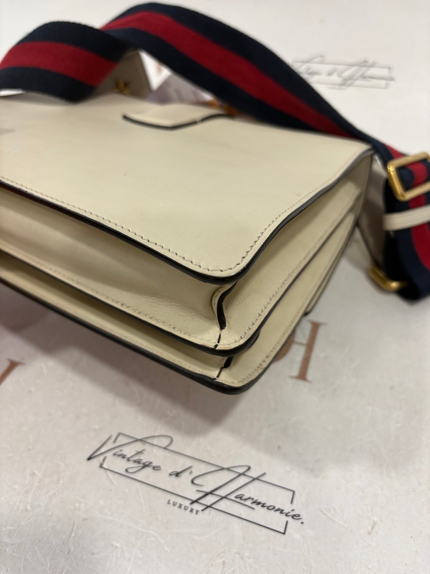 383889 - Gucci Dionysus