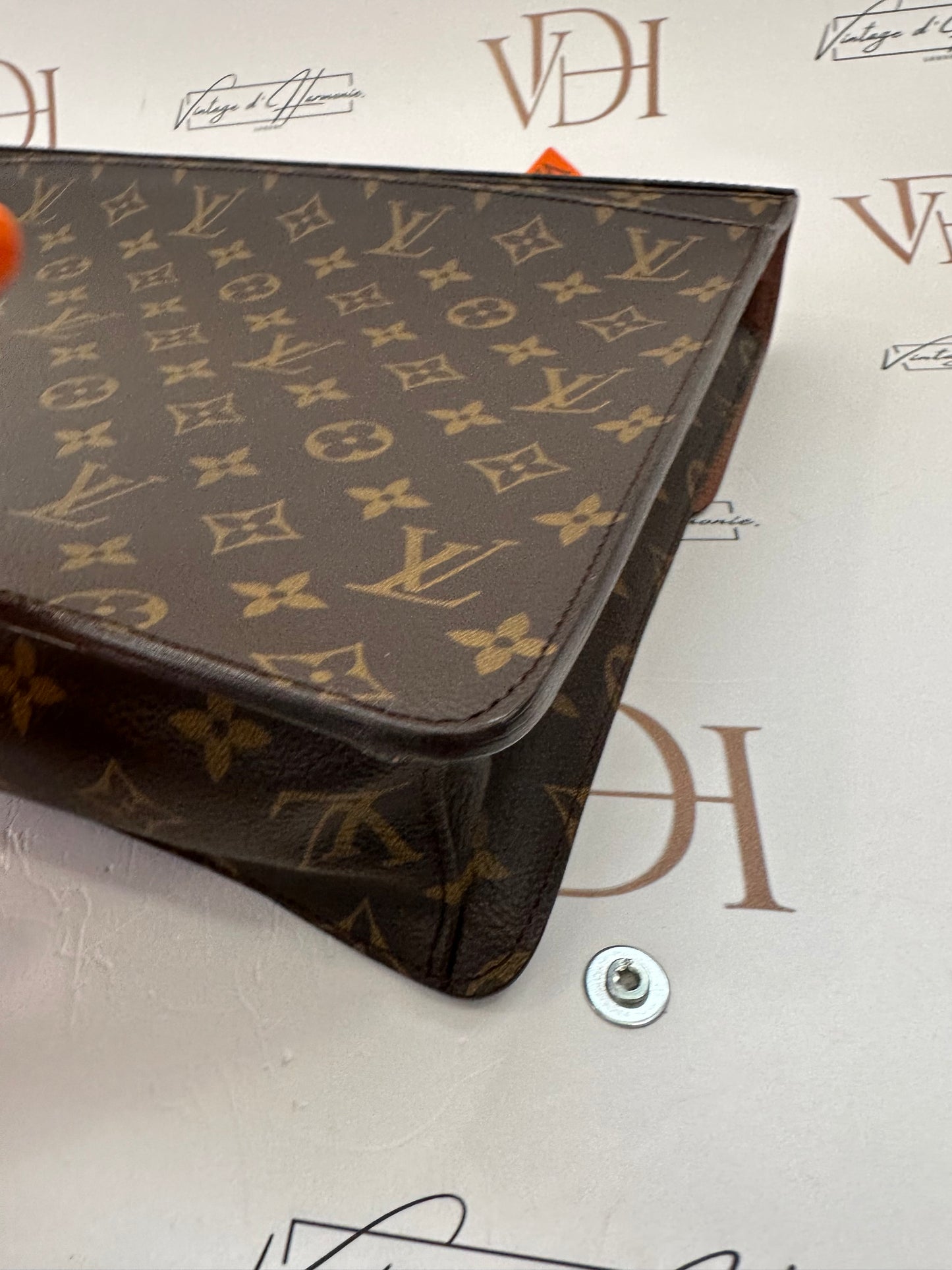 017809 - Louis Vuitton Robusto 1 Briefcase
