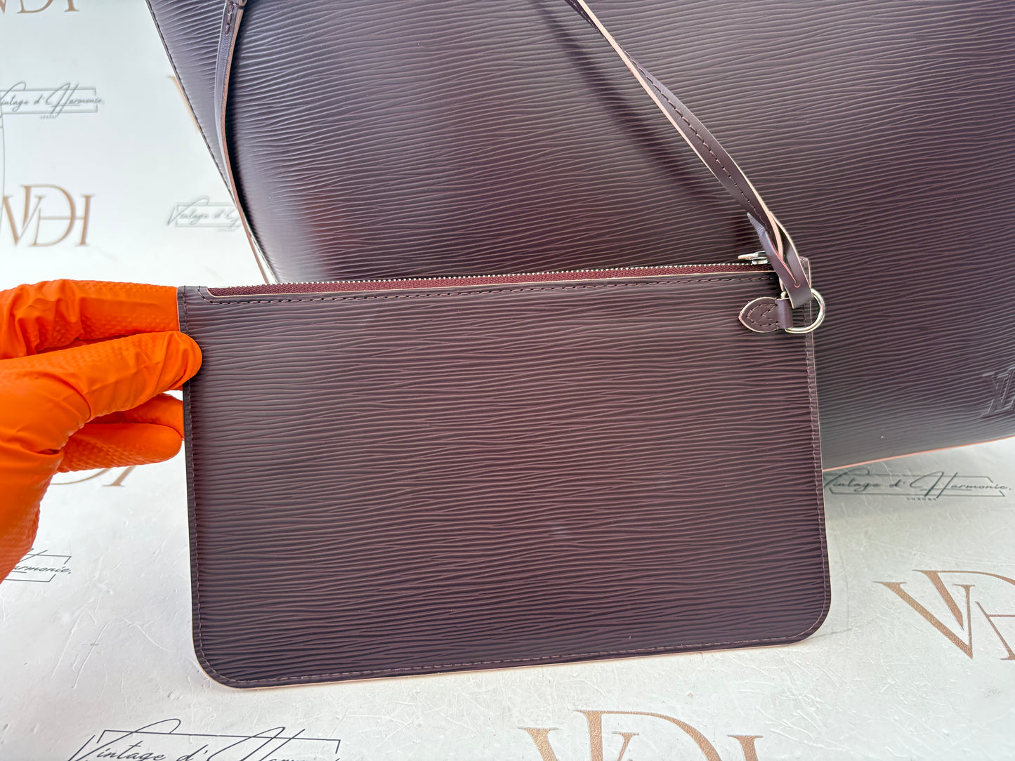 018040 - Louis Vuitton Epi Neverfull MM
