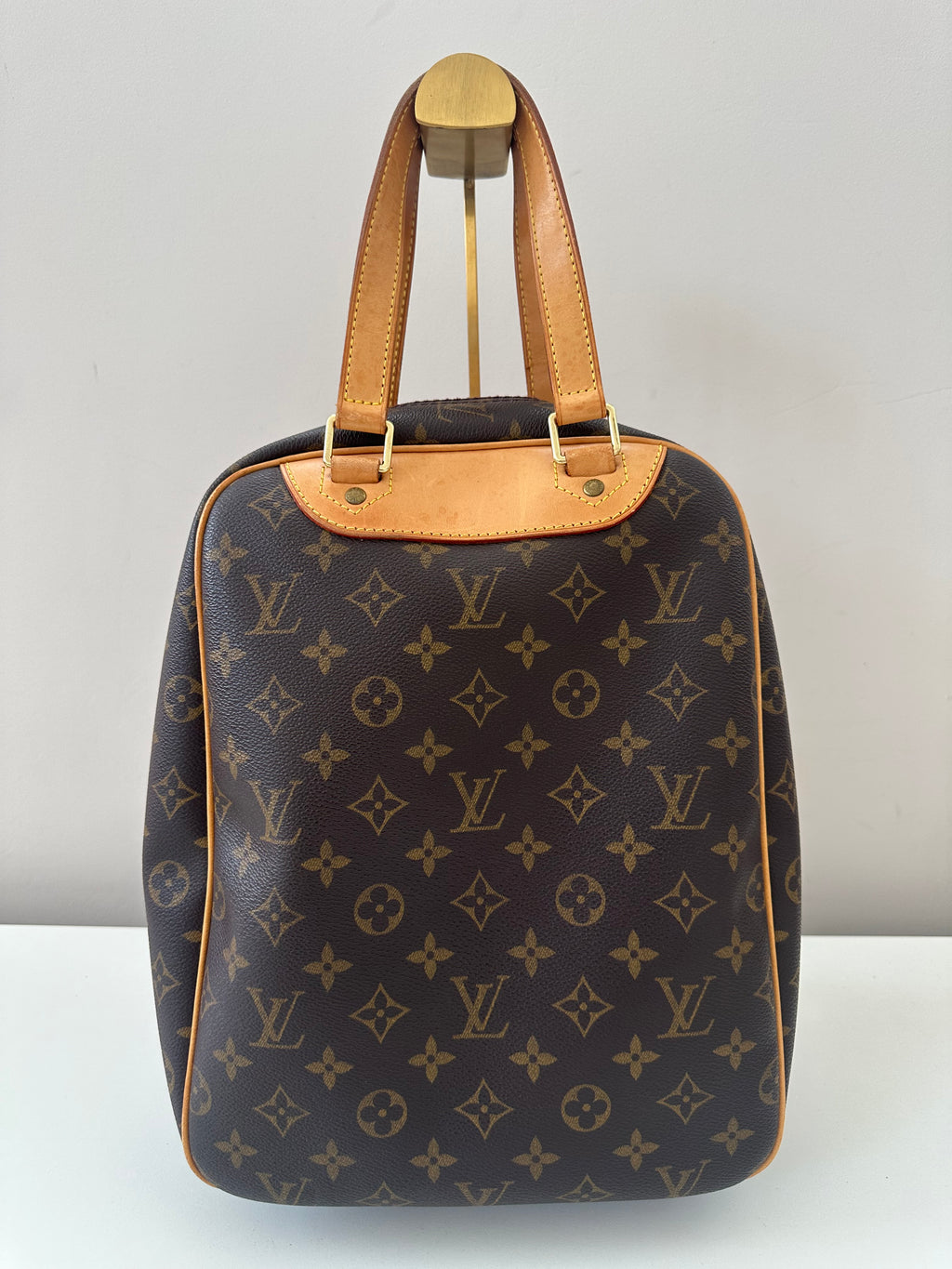 Louis Vuitton Excursion