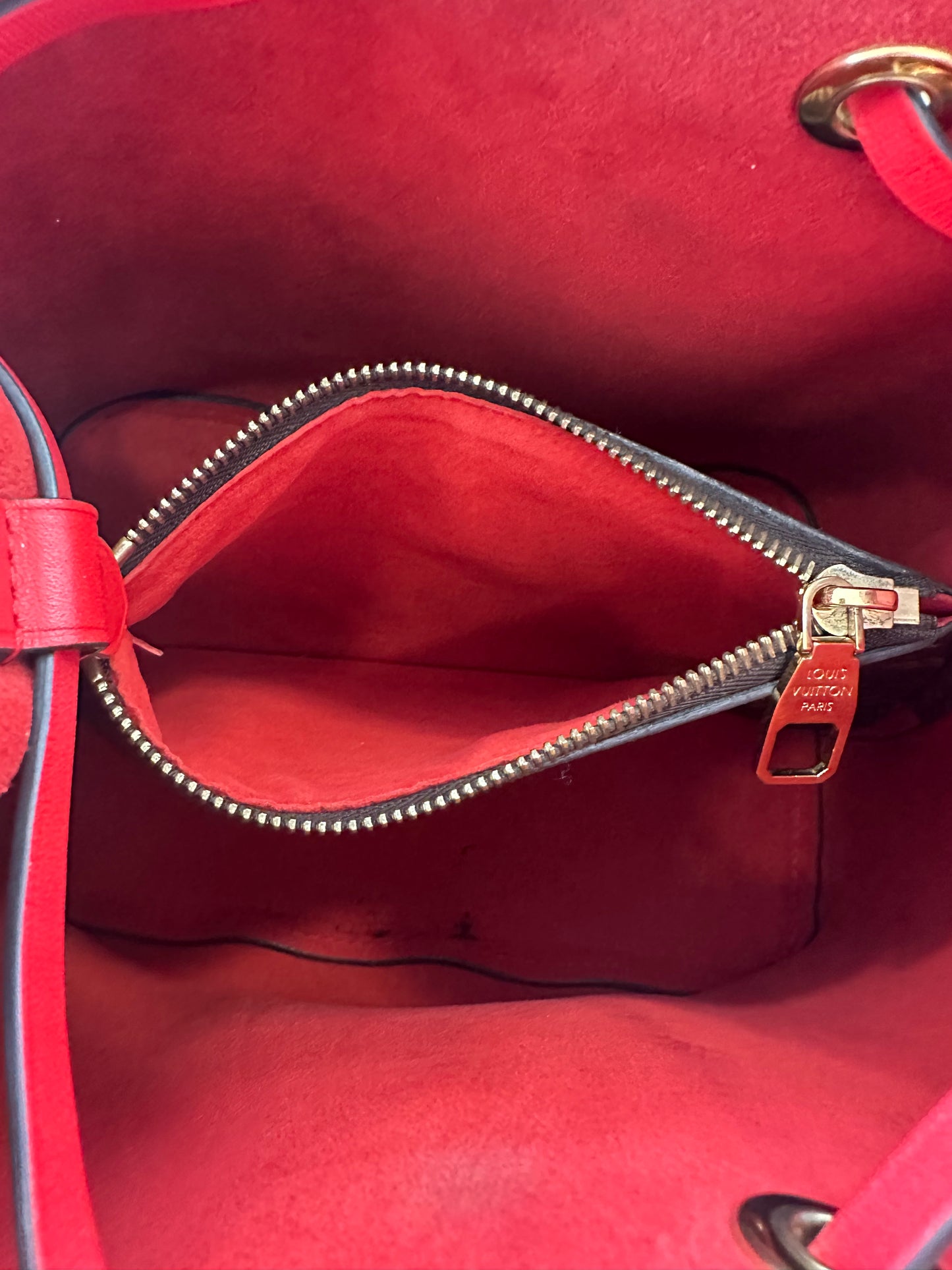 382435 - Louis Vuitton Neo Noé
