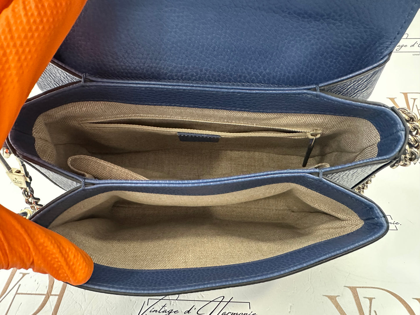 382566 - Gucci Interlocking
