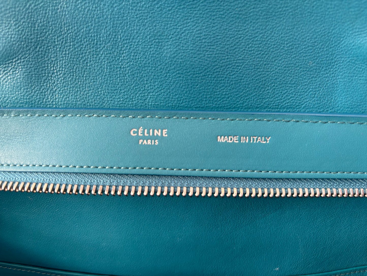 383732 - Céline Trapeze