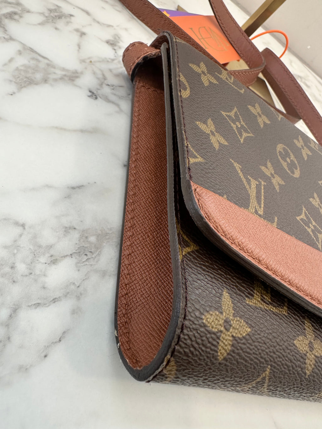 Louis Vuitton Bordeaux 23