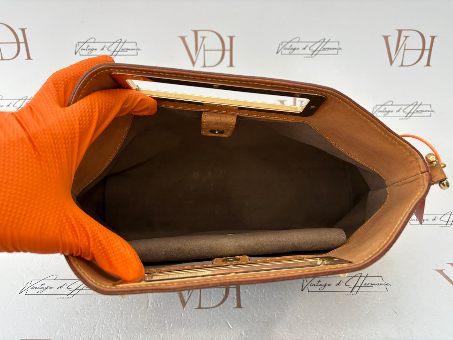 383503 - Louis Vuitton Judy