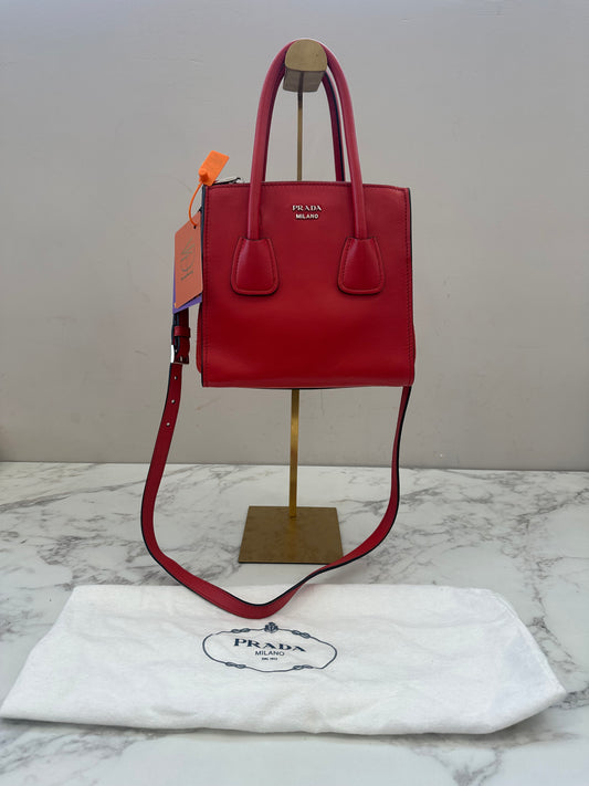 Prada Red 2way