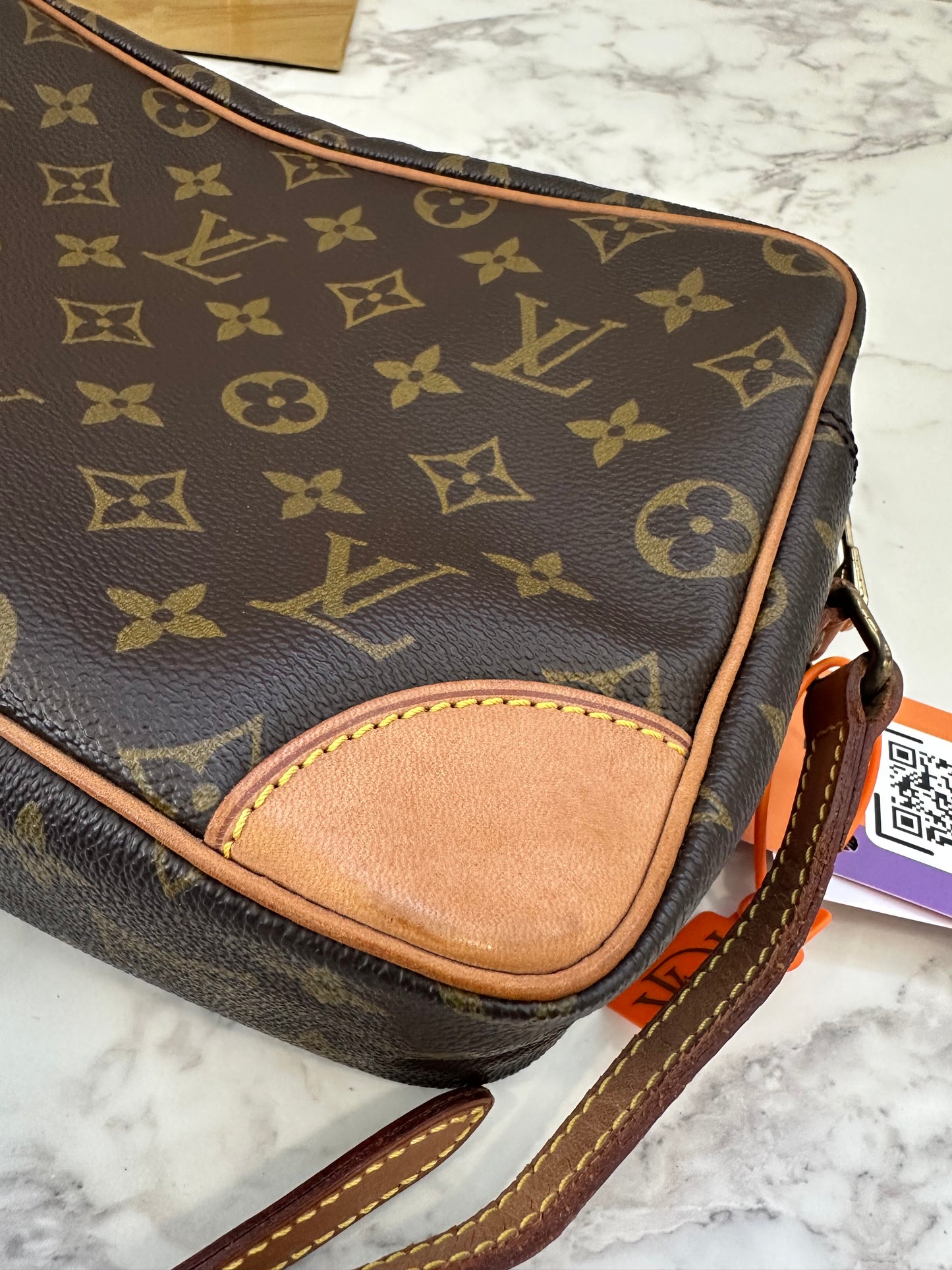 Louis Vuitton Trocadero 27