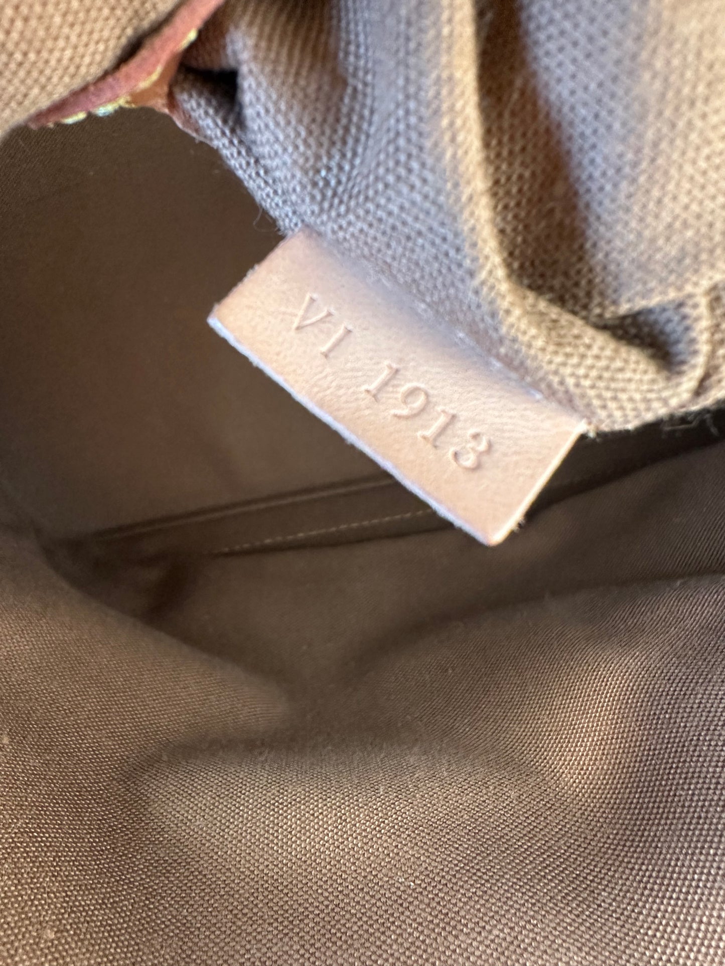 Louis Vuitton Alma