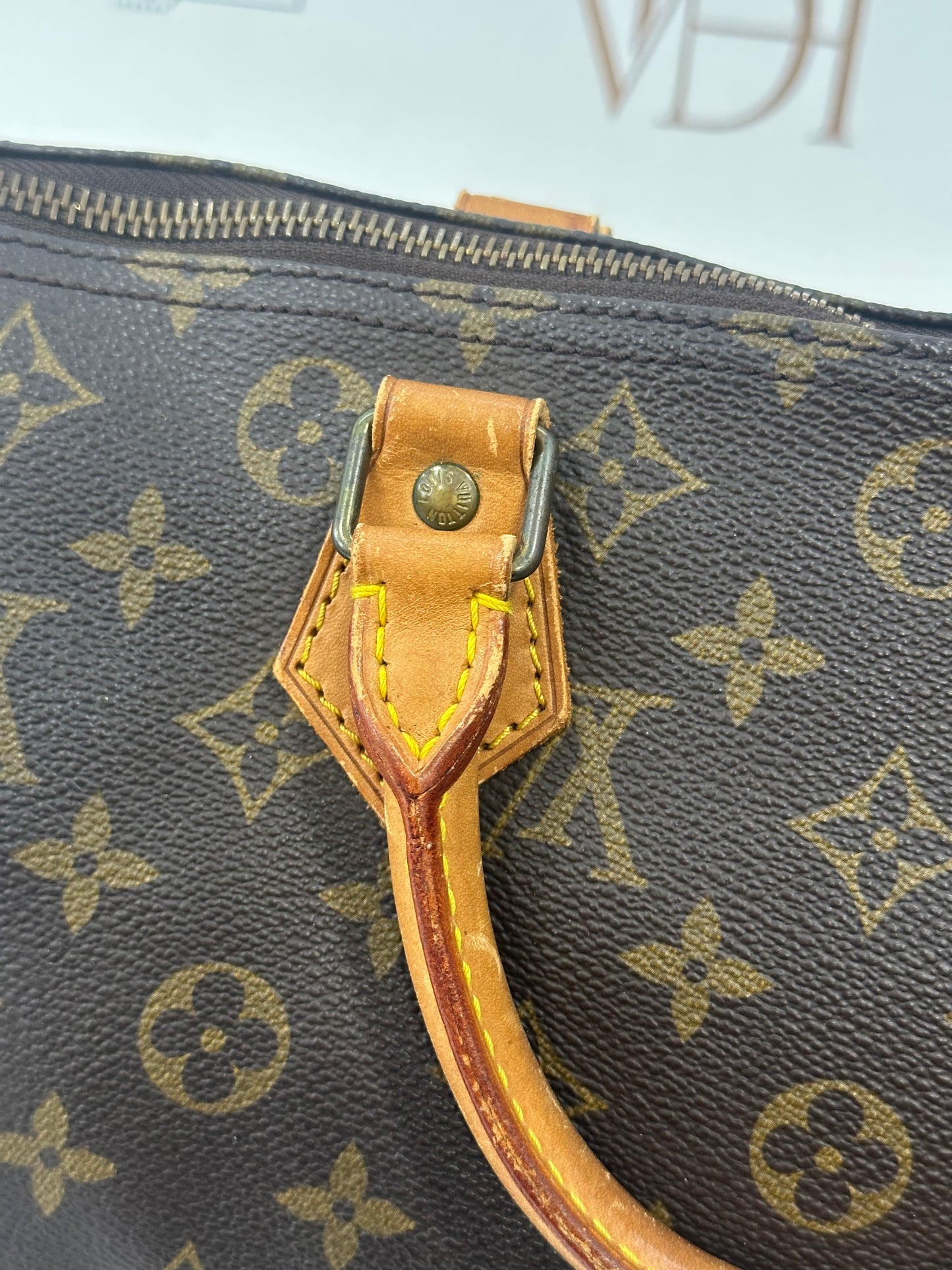 018723 - Louis Vuitton Speedy 30