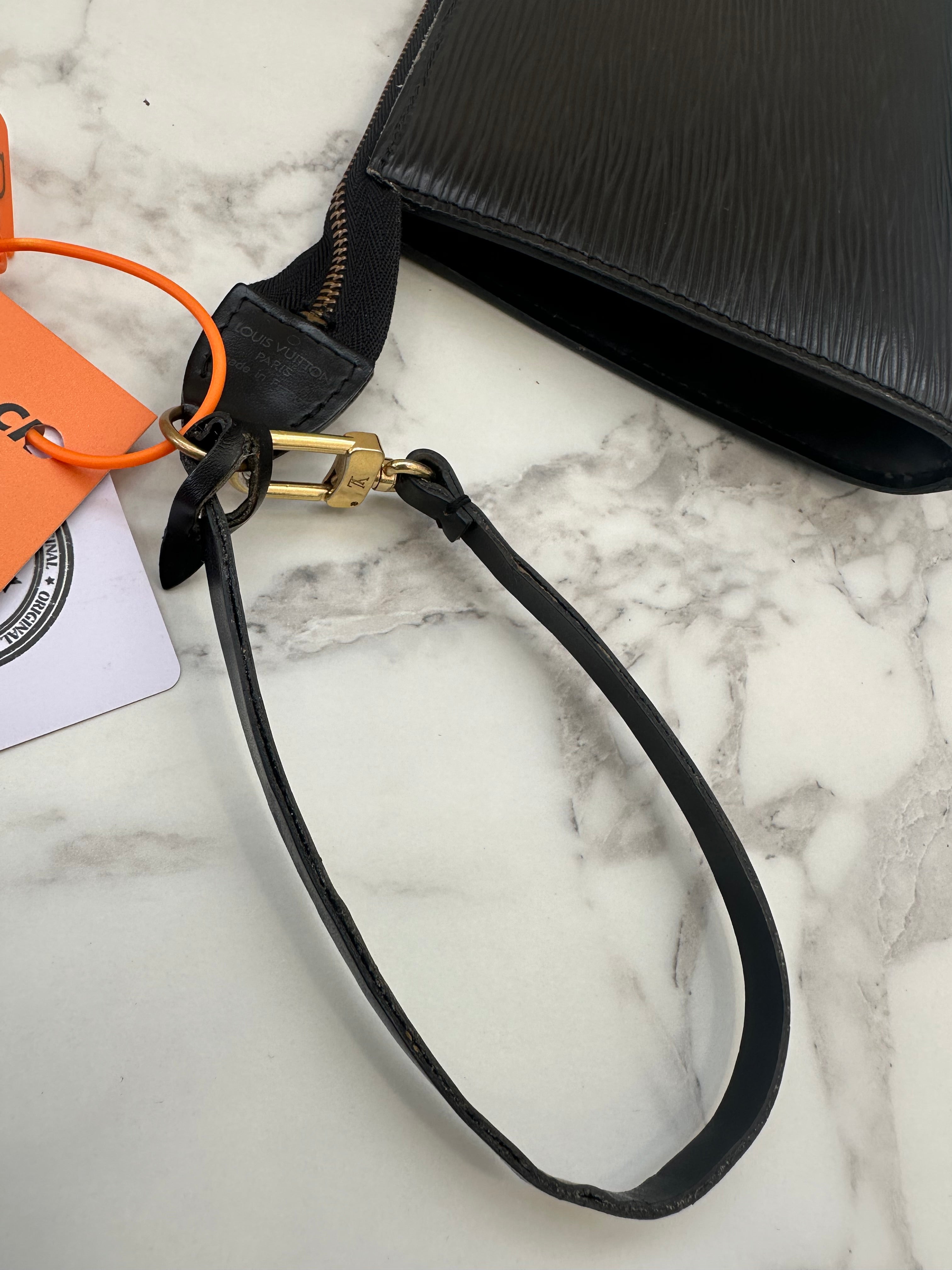 Louis Vuitton Epi Black Pochette