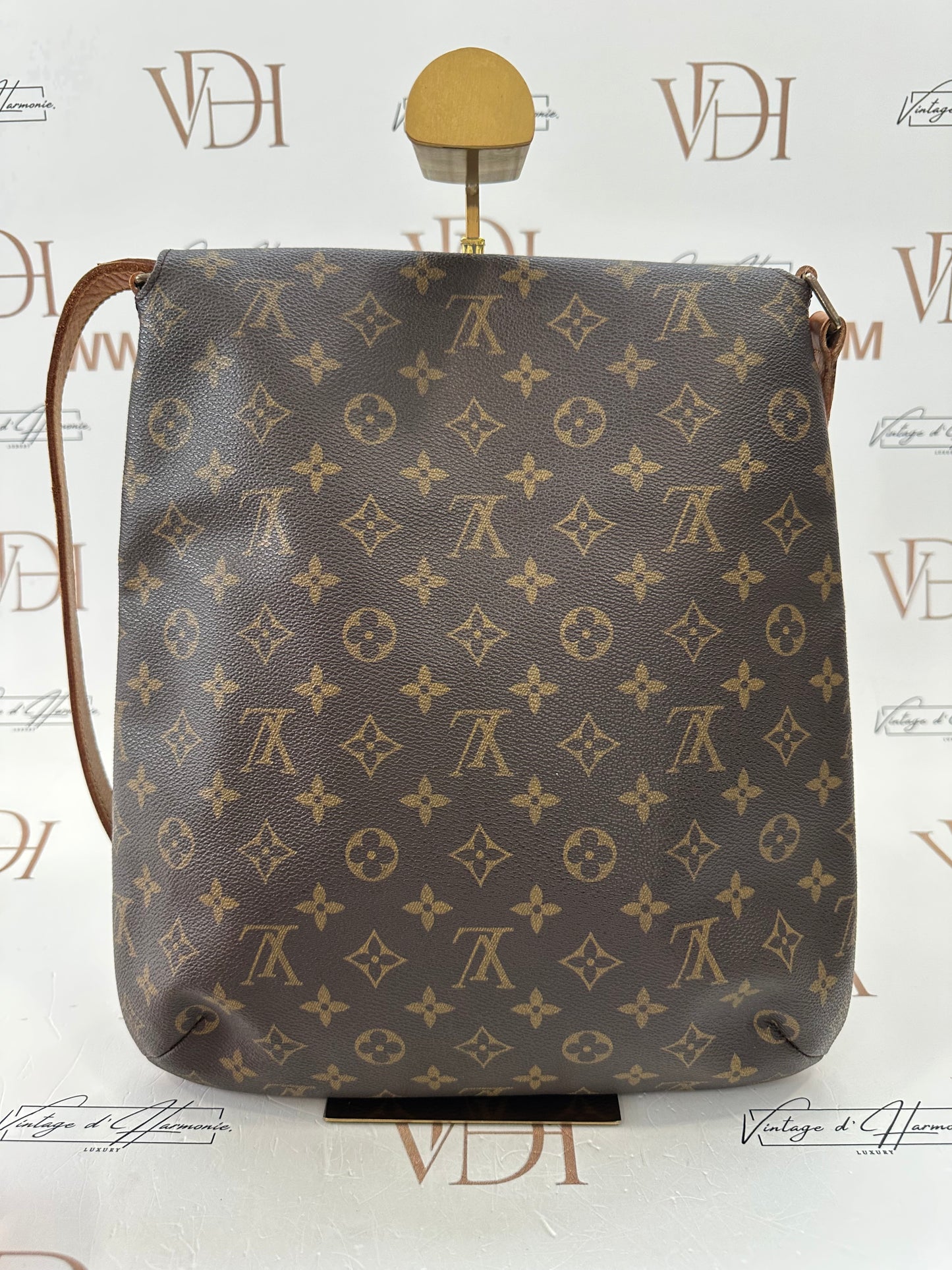 017918 - Louis Vuitton Musette