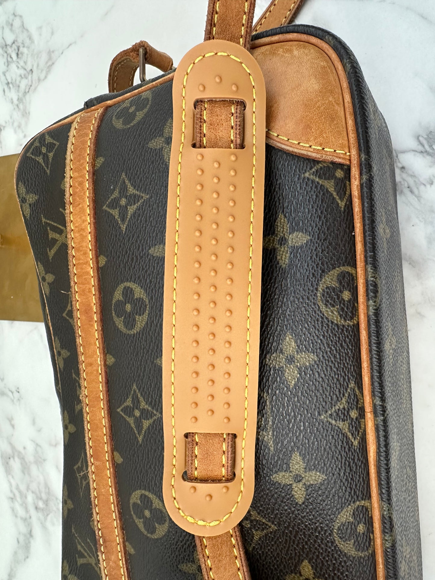 Louis Vuitton Trocadero 27