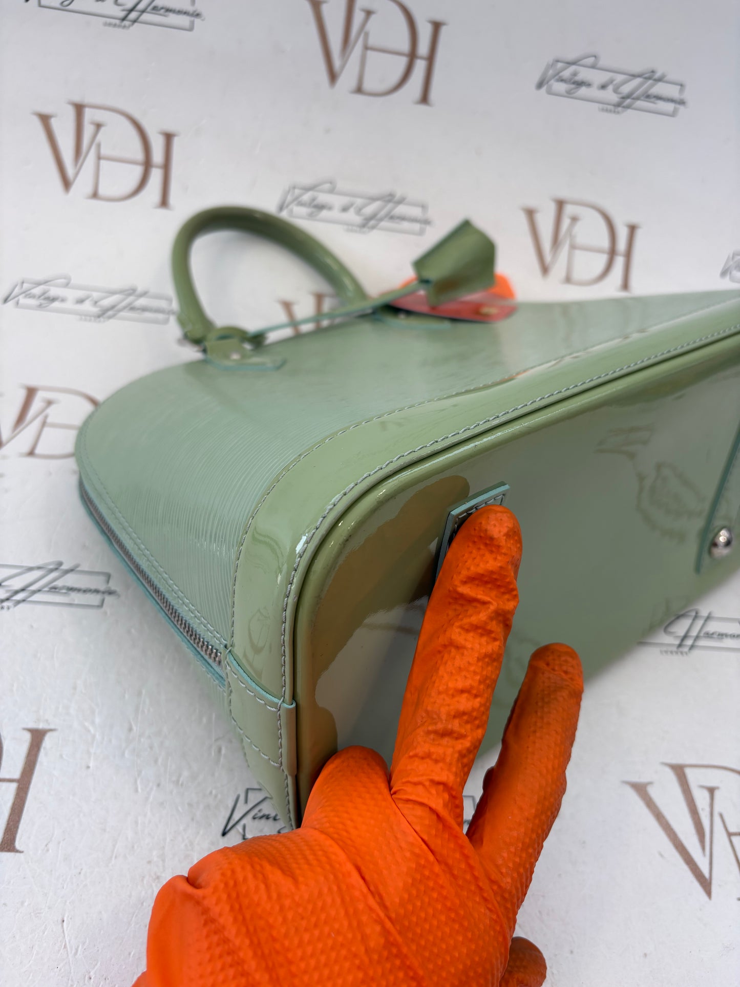 201766 - Louis Vuitton Alma