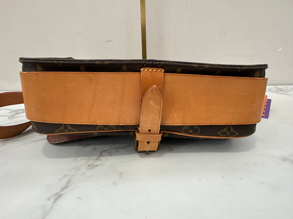 Louis Vuitton Cartouchiere GM