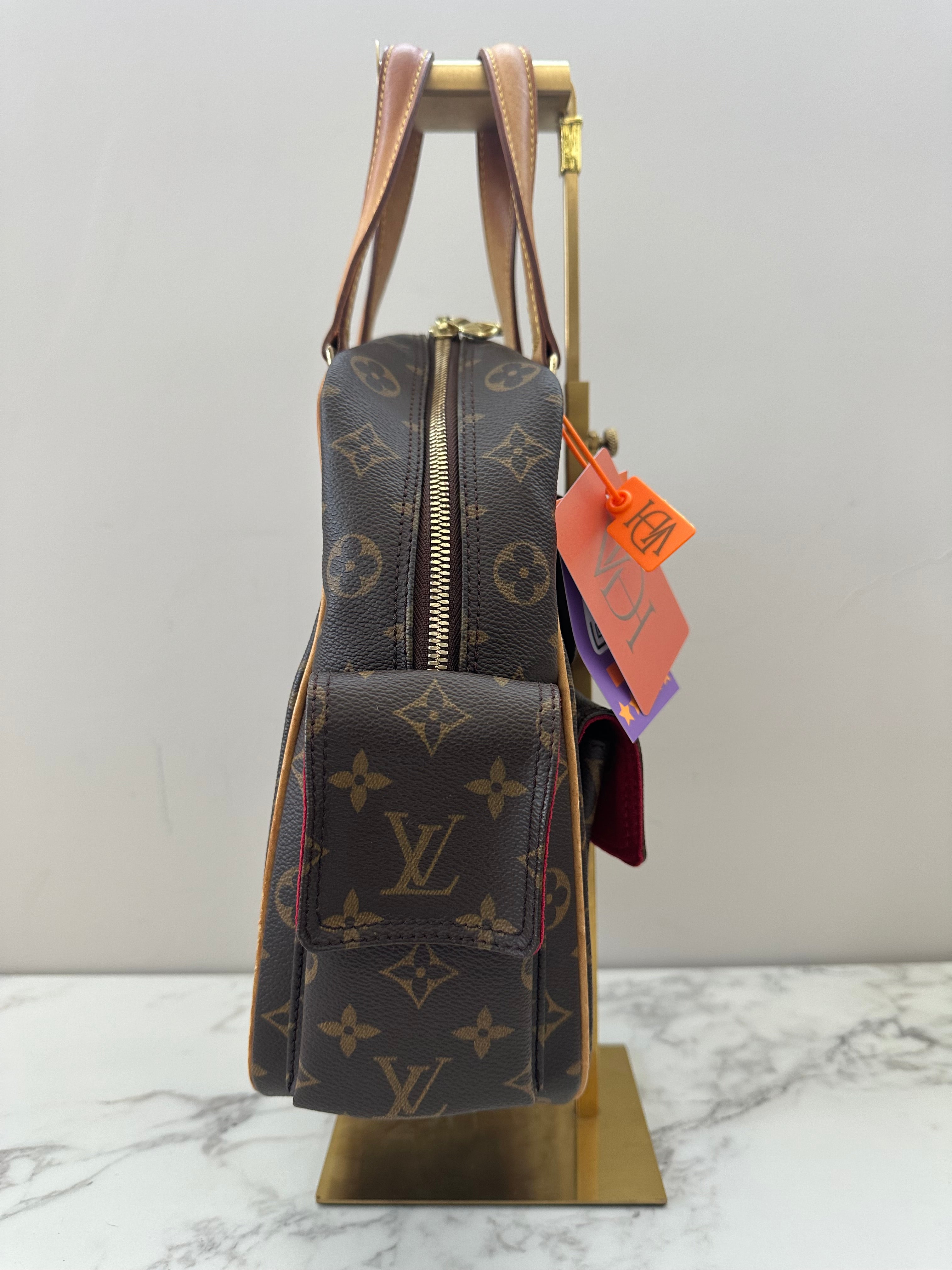 Louis Vuitton Cite mm