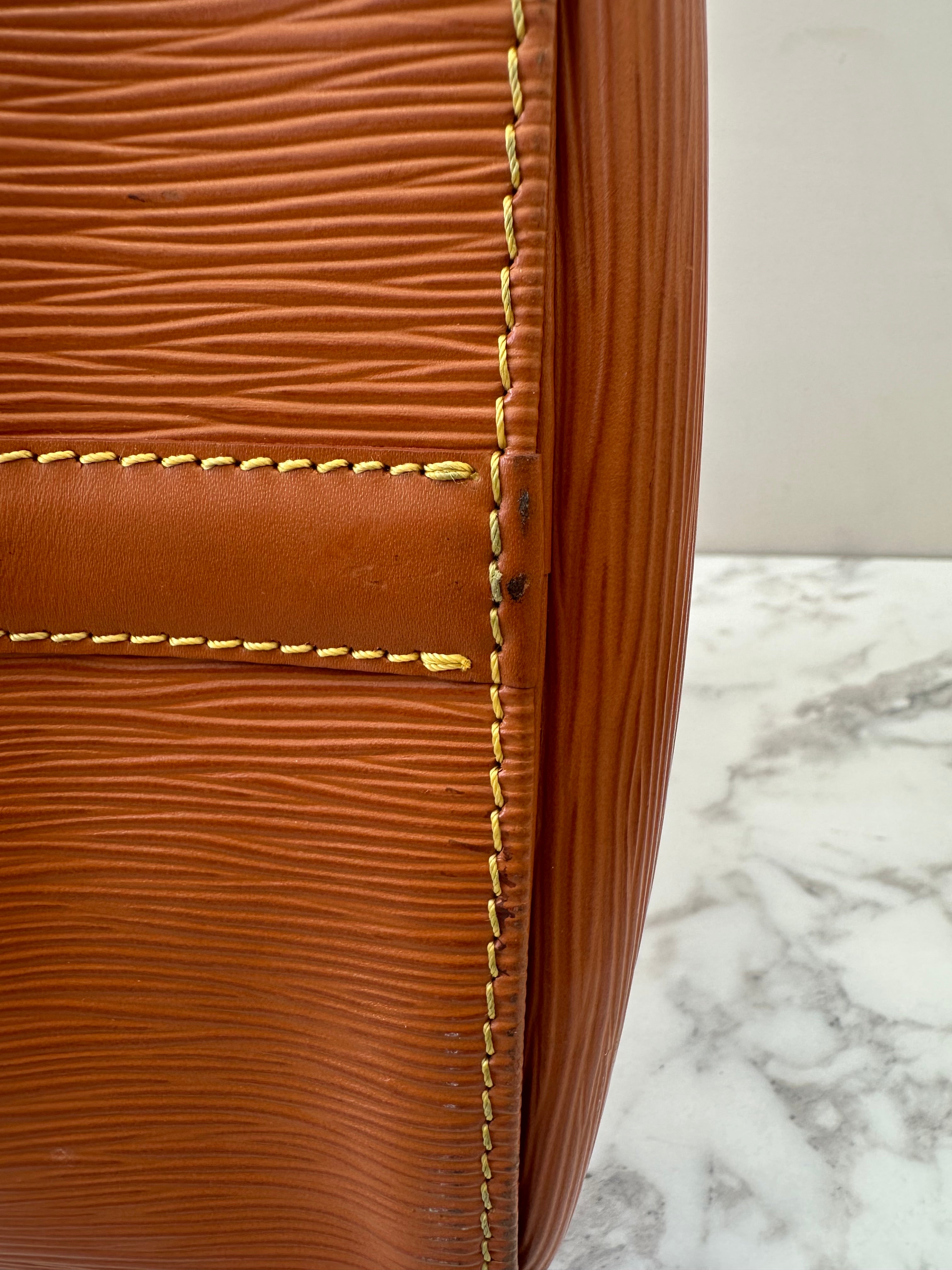 Louis Vuitton Keepall 45 Epi Brown