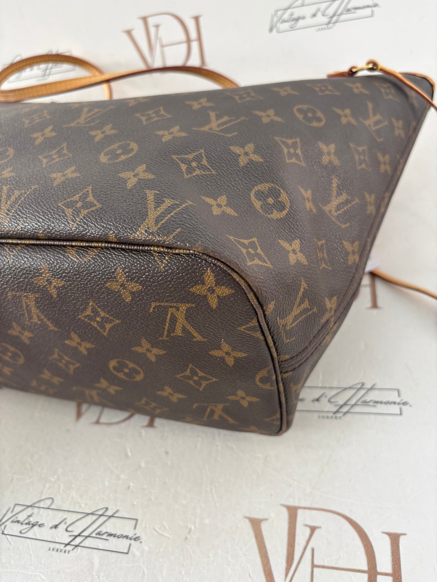 018588 - Louis Vuitton Neverfull MM