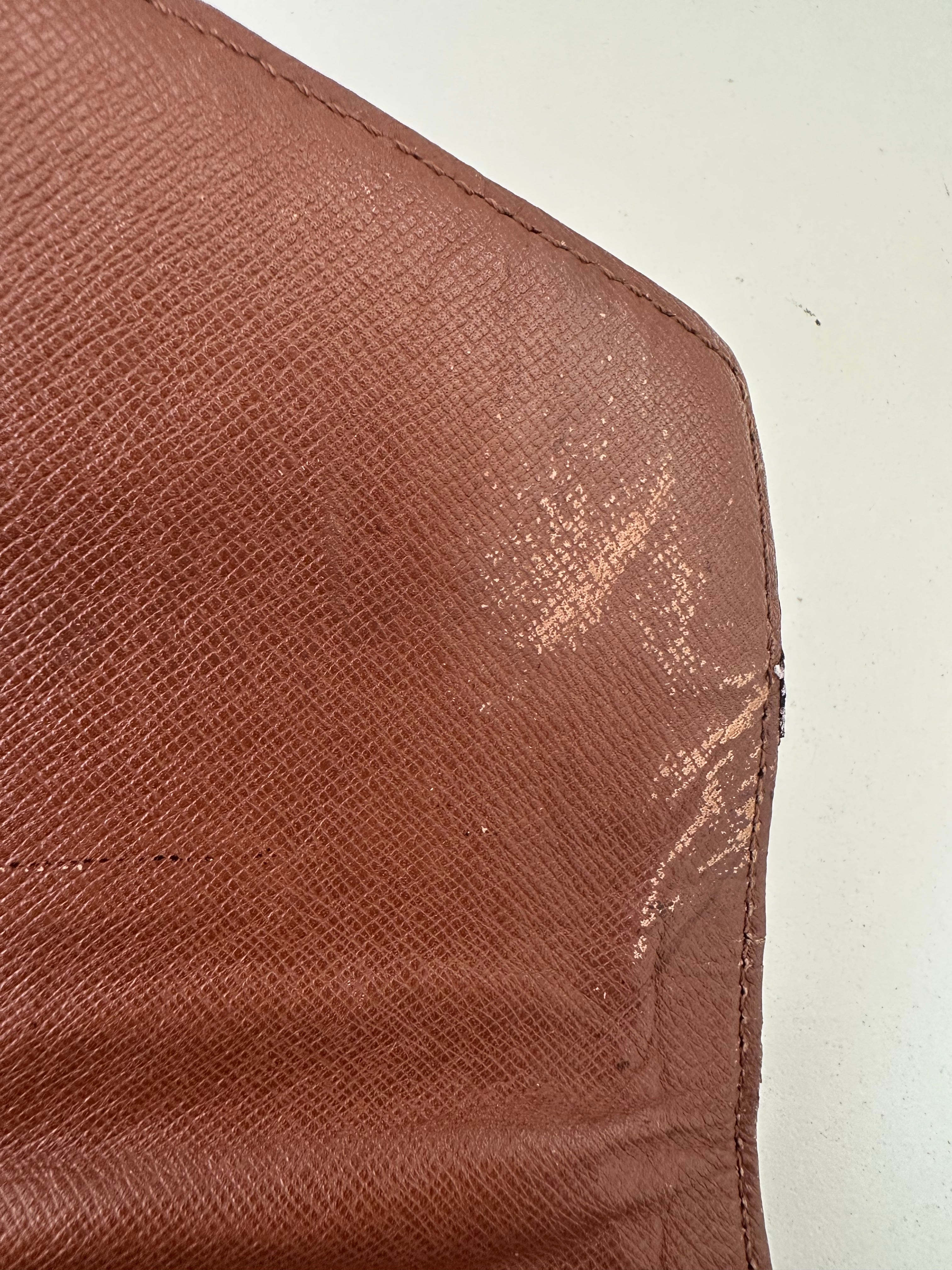 Louis Vuitton Monceau 28