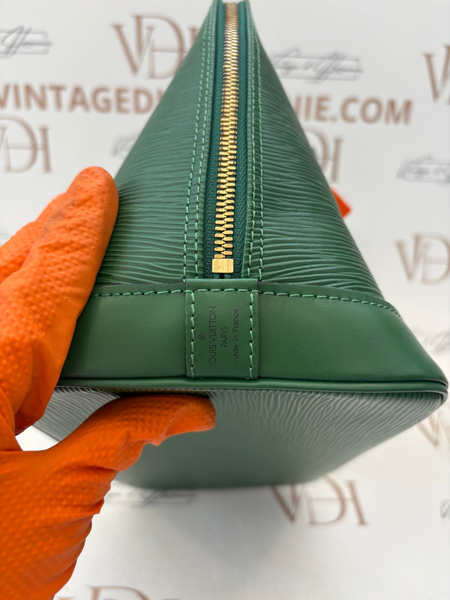 018575 - Louis Vuitton Green Epi Alma