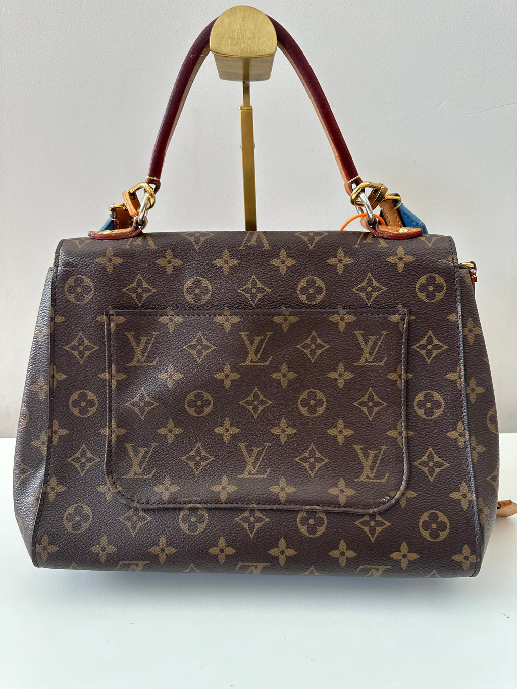 Louis Vuitton Cluny MM