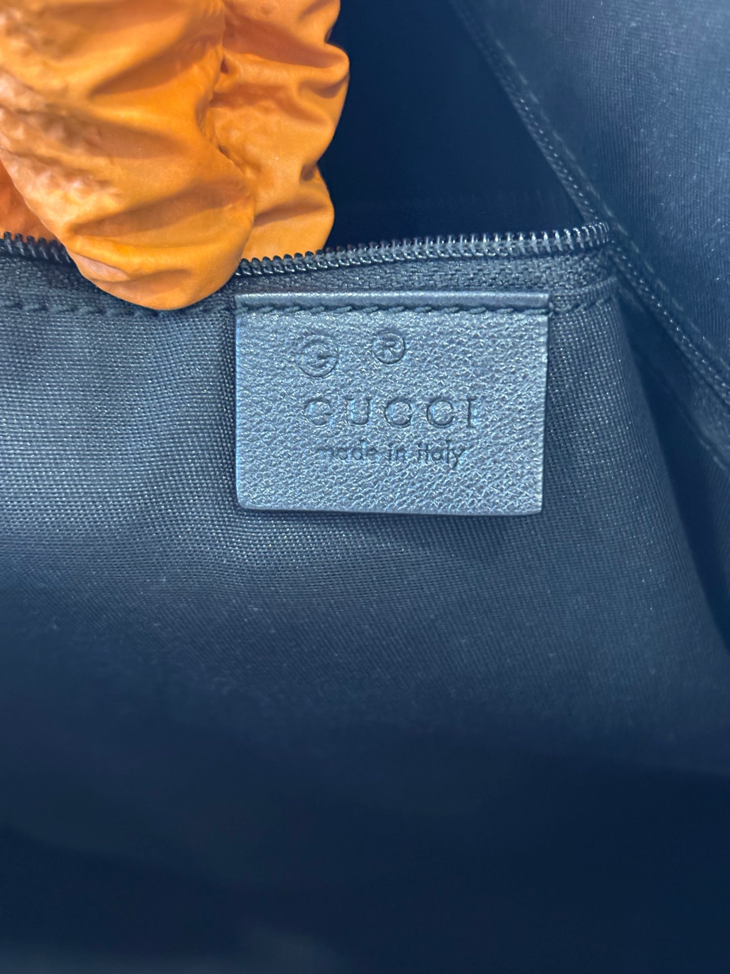 384289 - Gucci Black