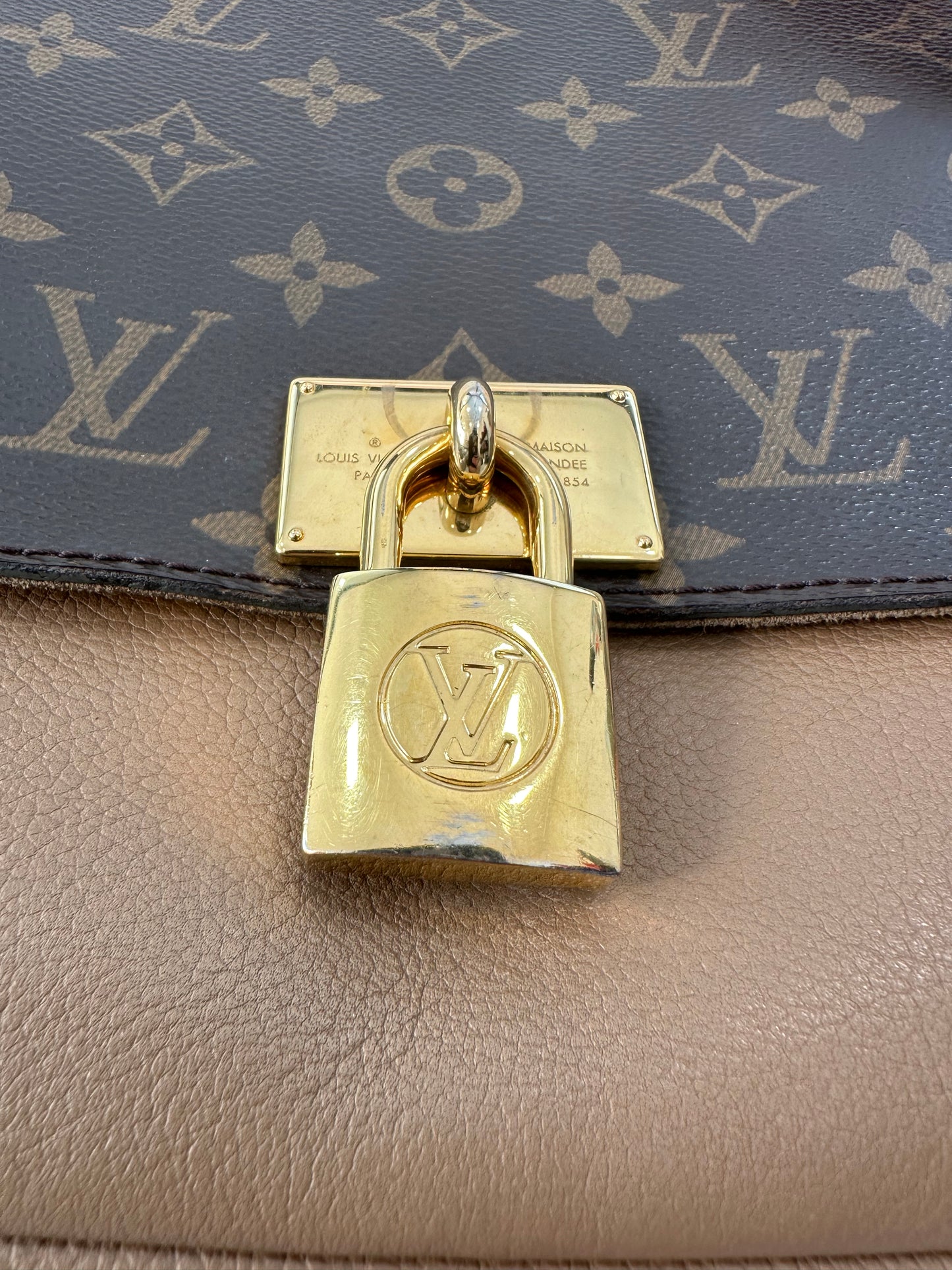 382680 - Louis Vuitton Marignan