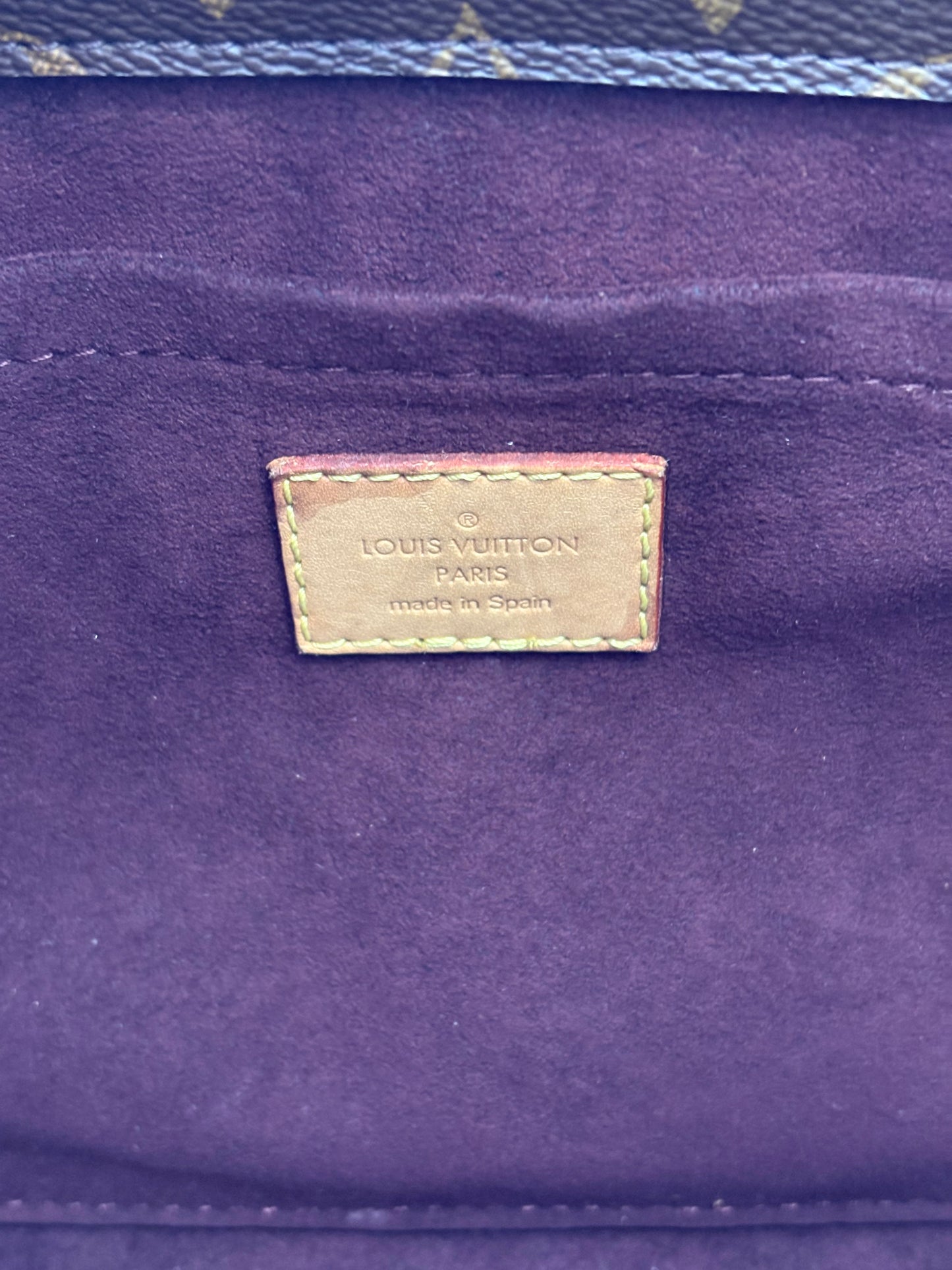 018367 - Louis Vuitton Montaigne MM