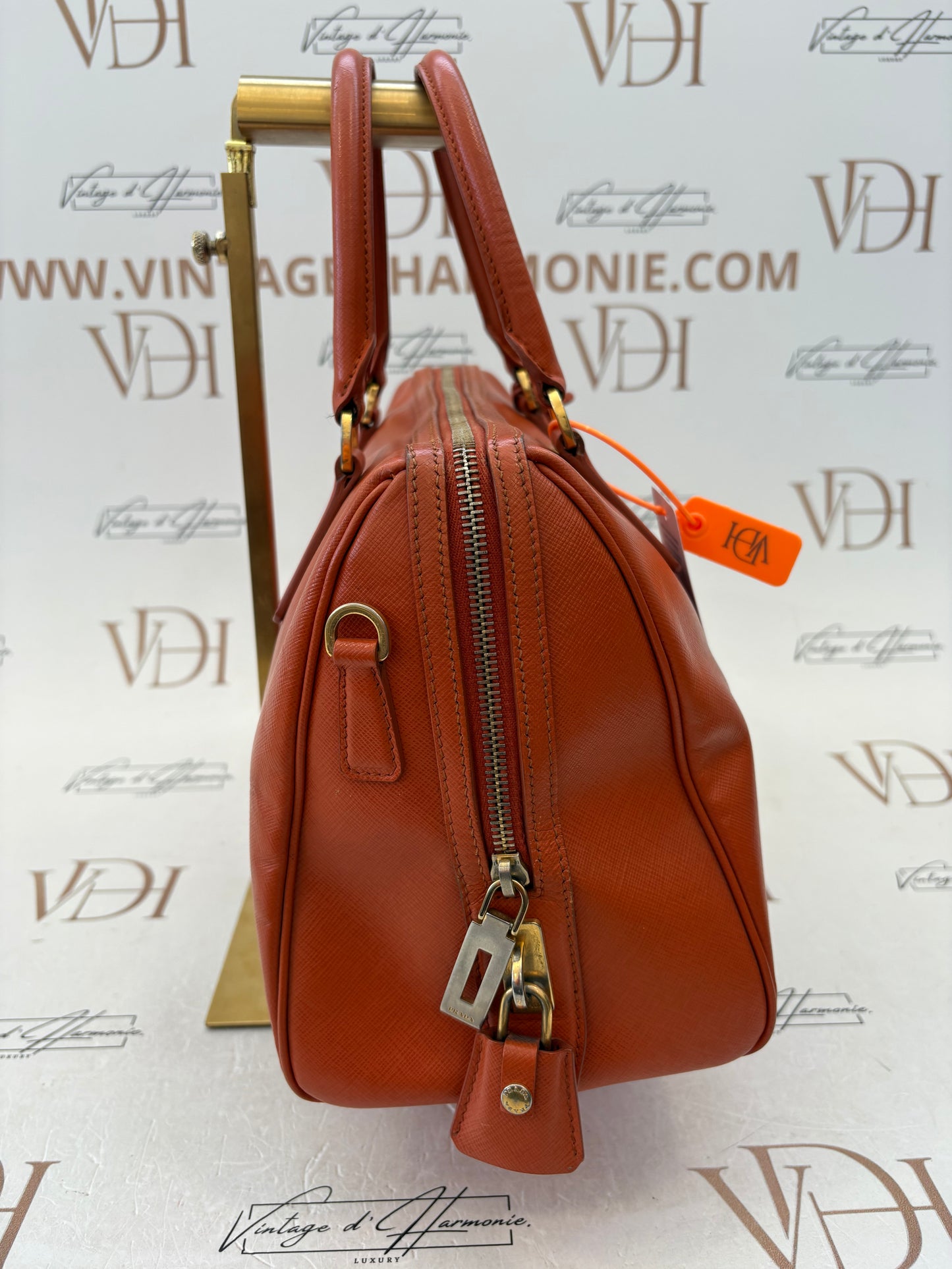 383520 - Prada Orange