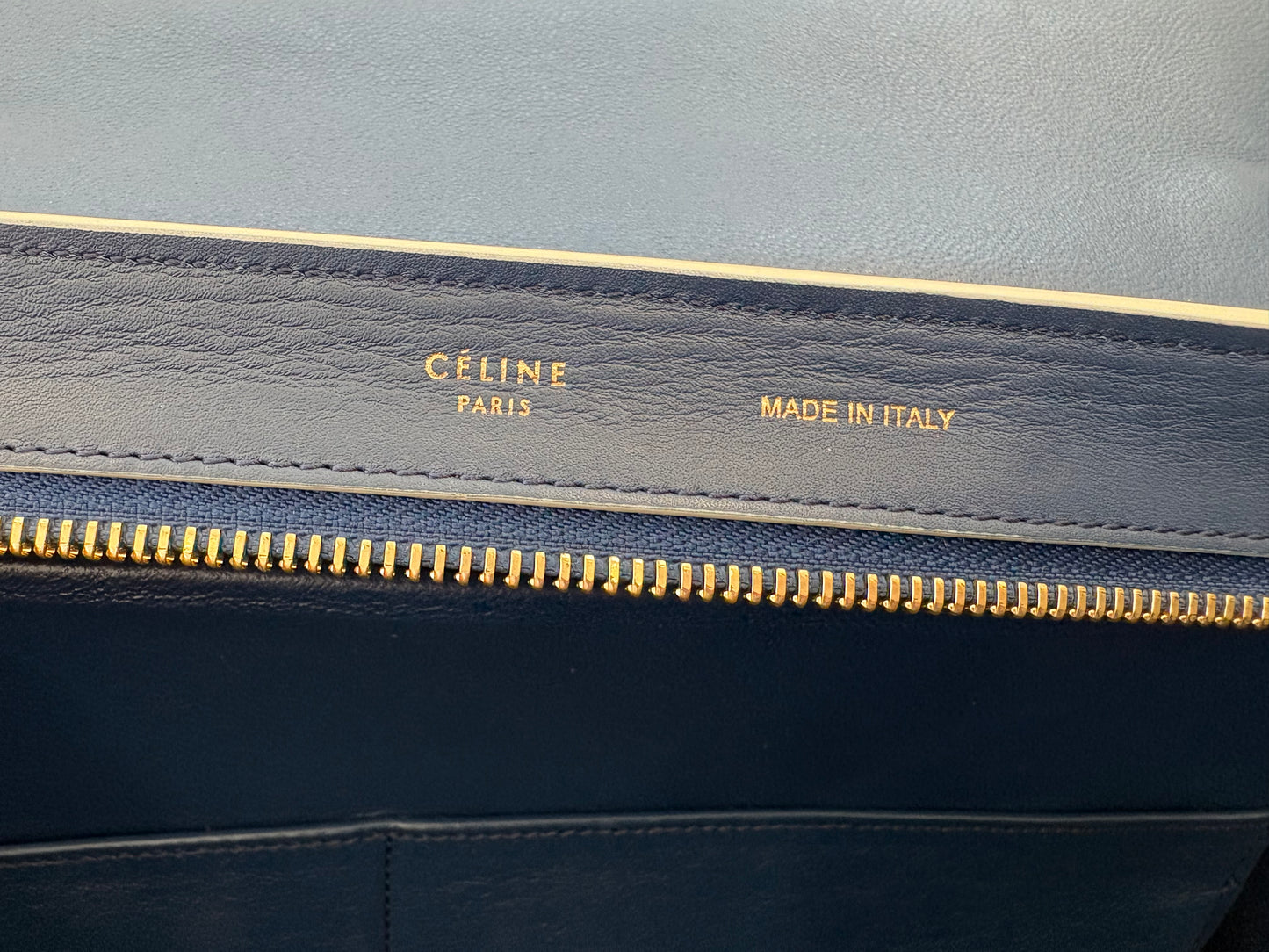 383707 - Céline Trapeze