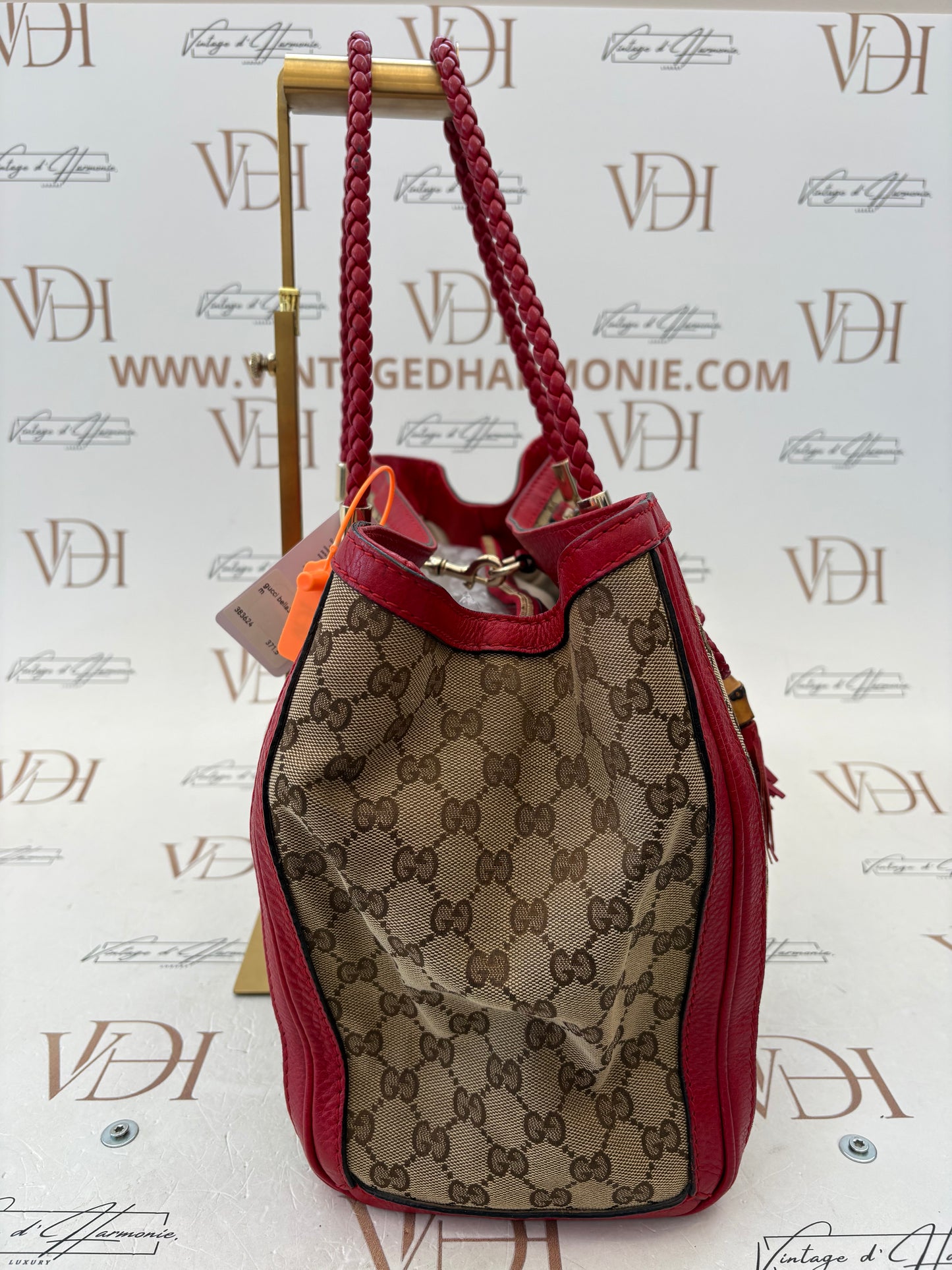 383624 - Gucci Bella