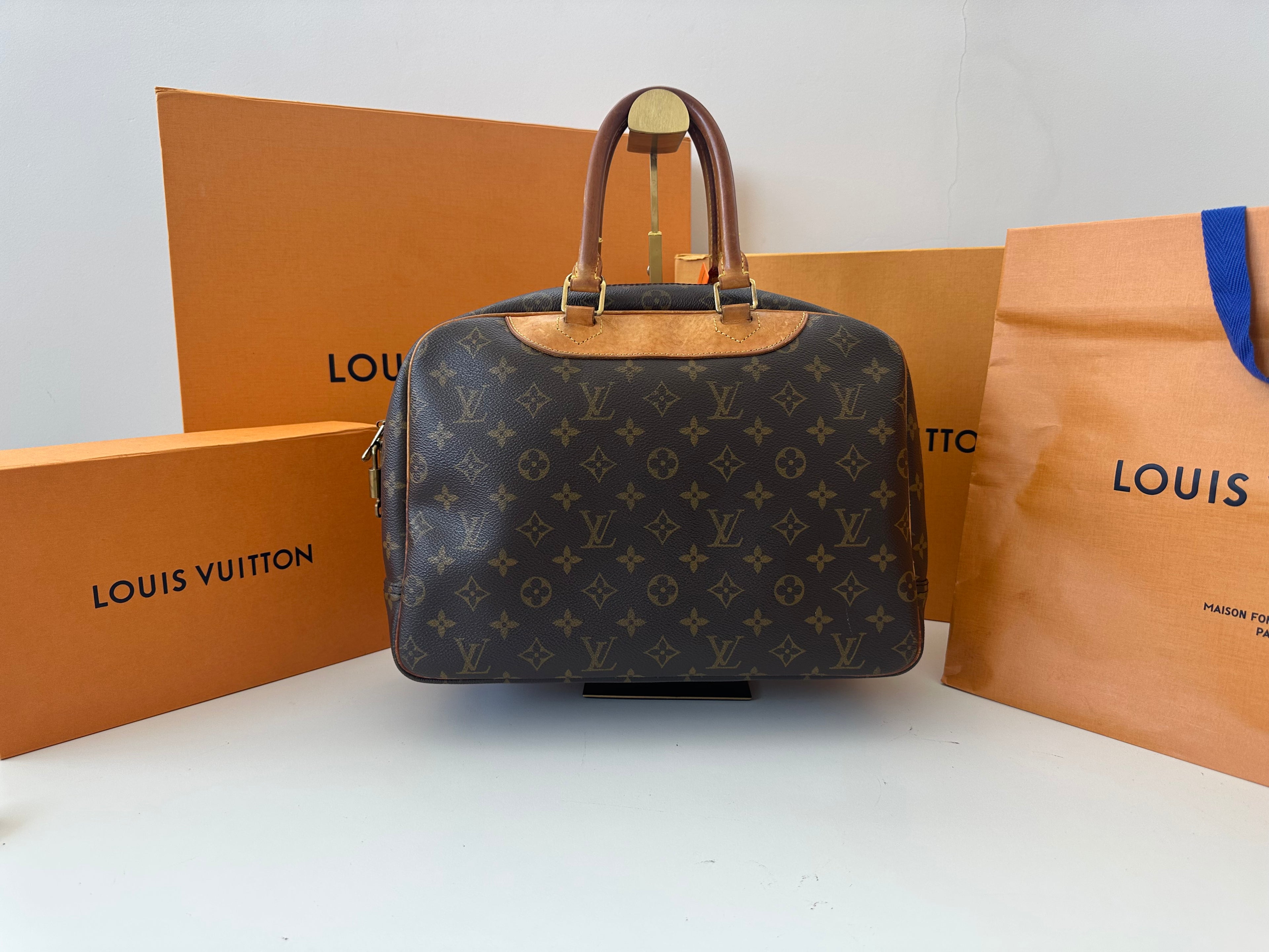 Louis Vuitton Deauville