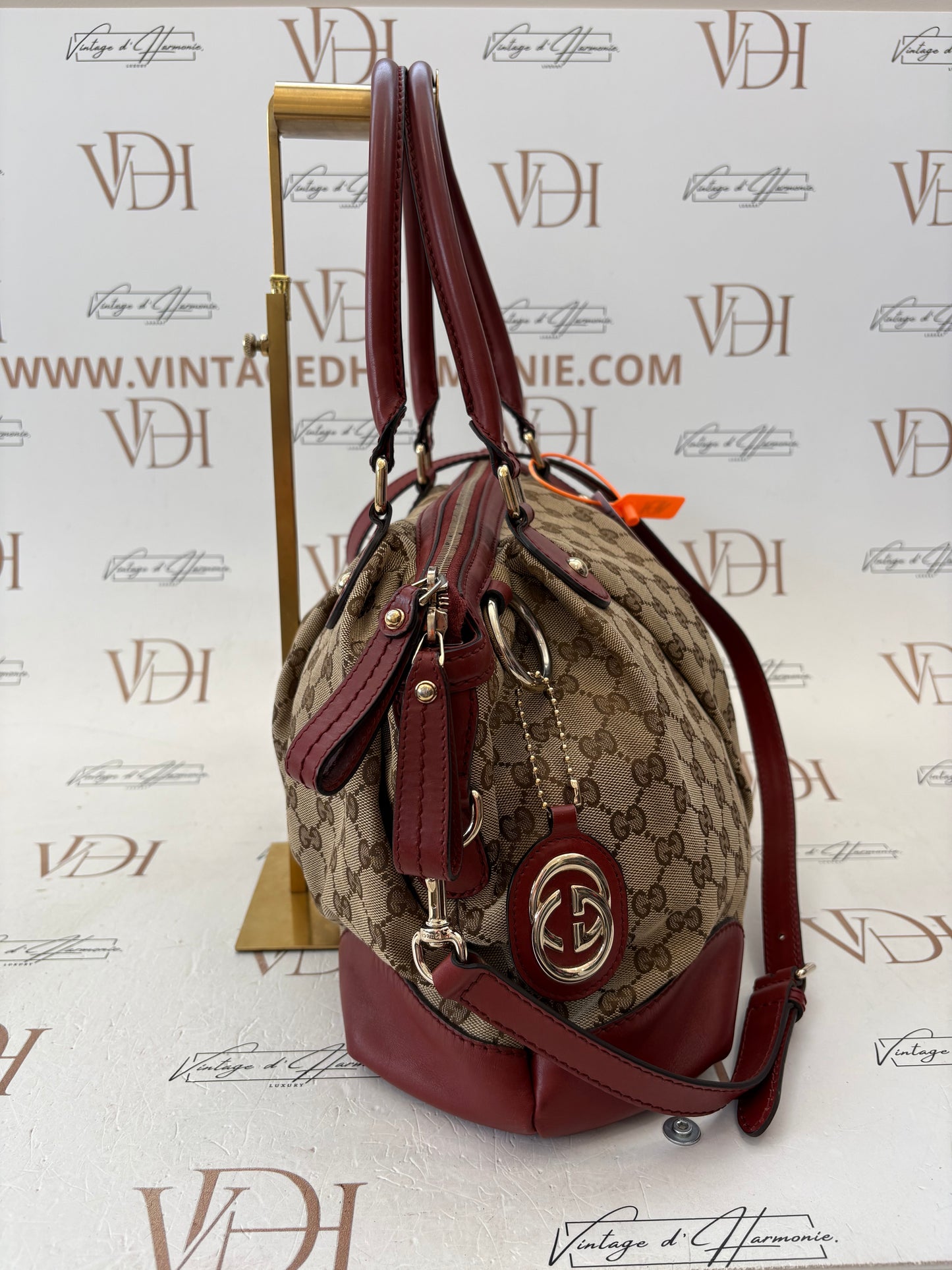 383800 - Gucci Sukey