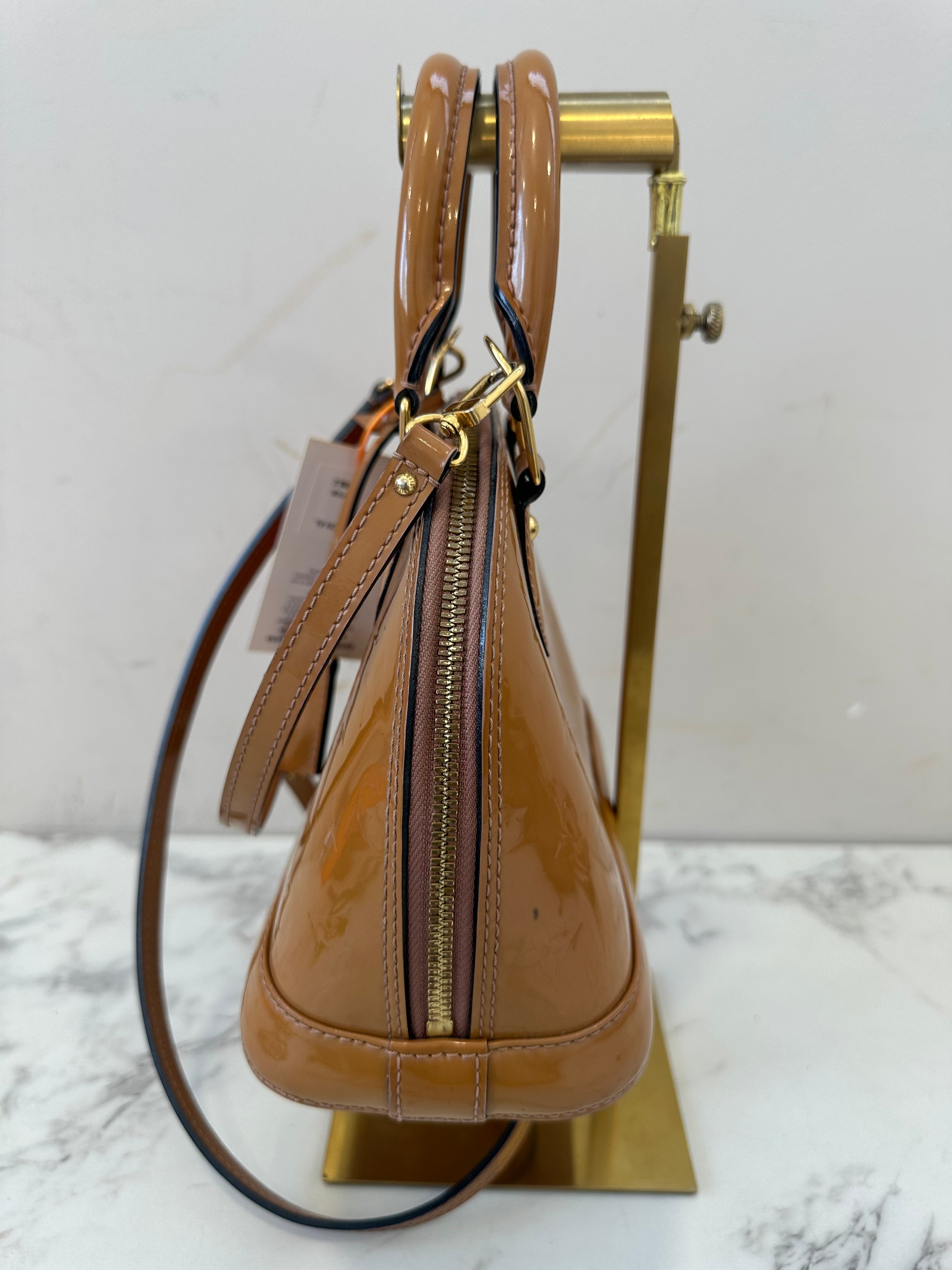 Louis Vuitton Alma BB