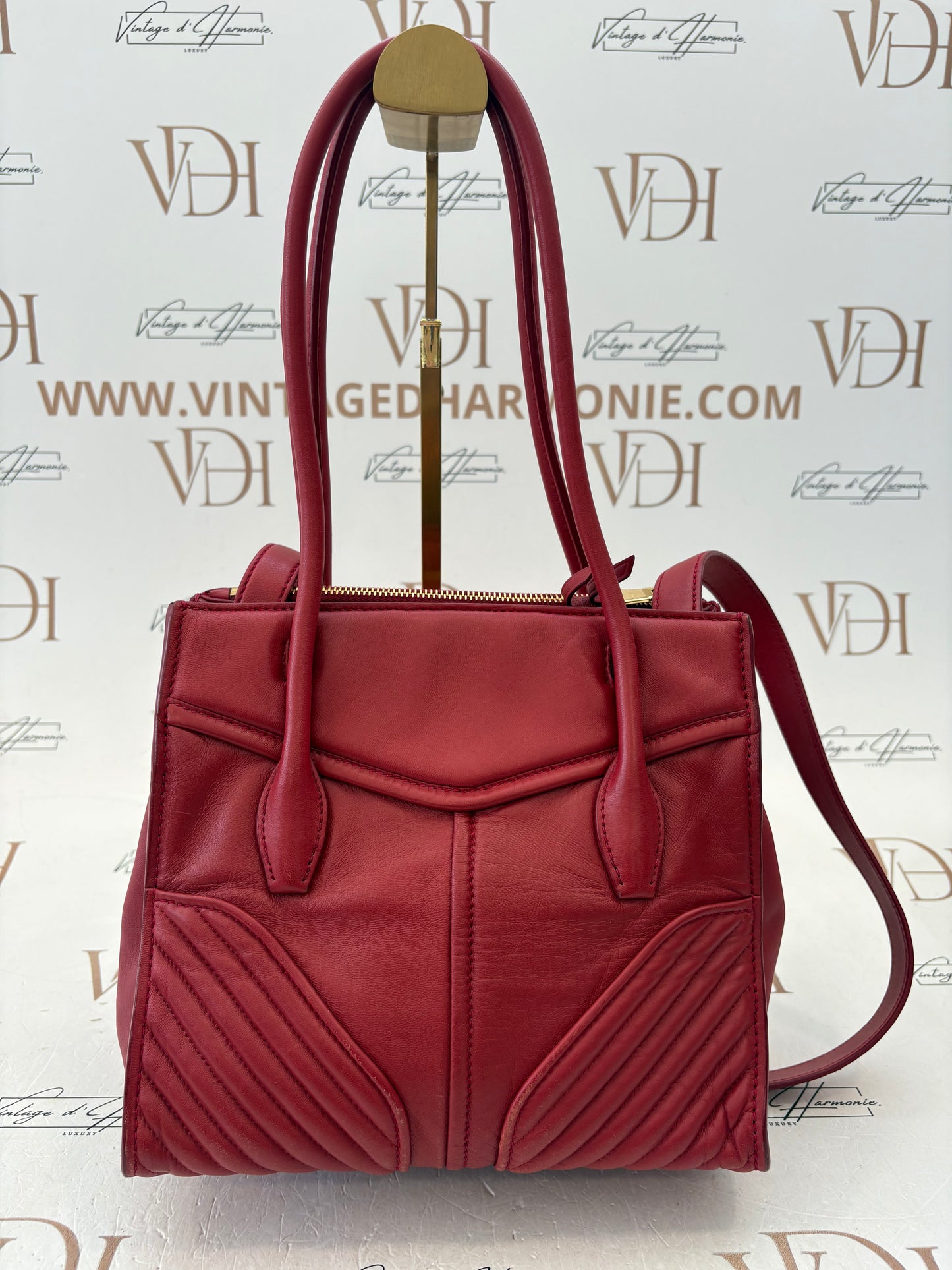 384120 - Miu Miu Red