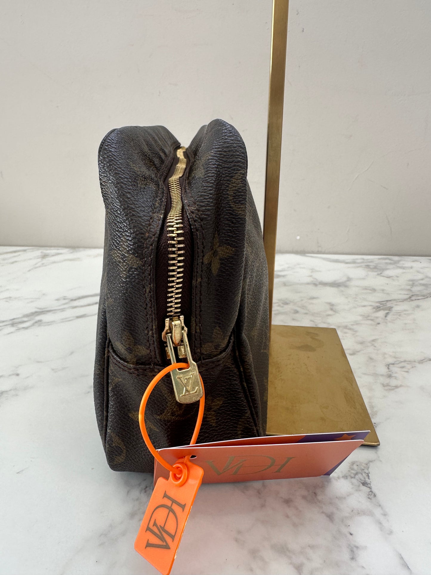 Louis Vuitton Trousse Toilette 28