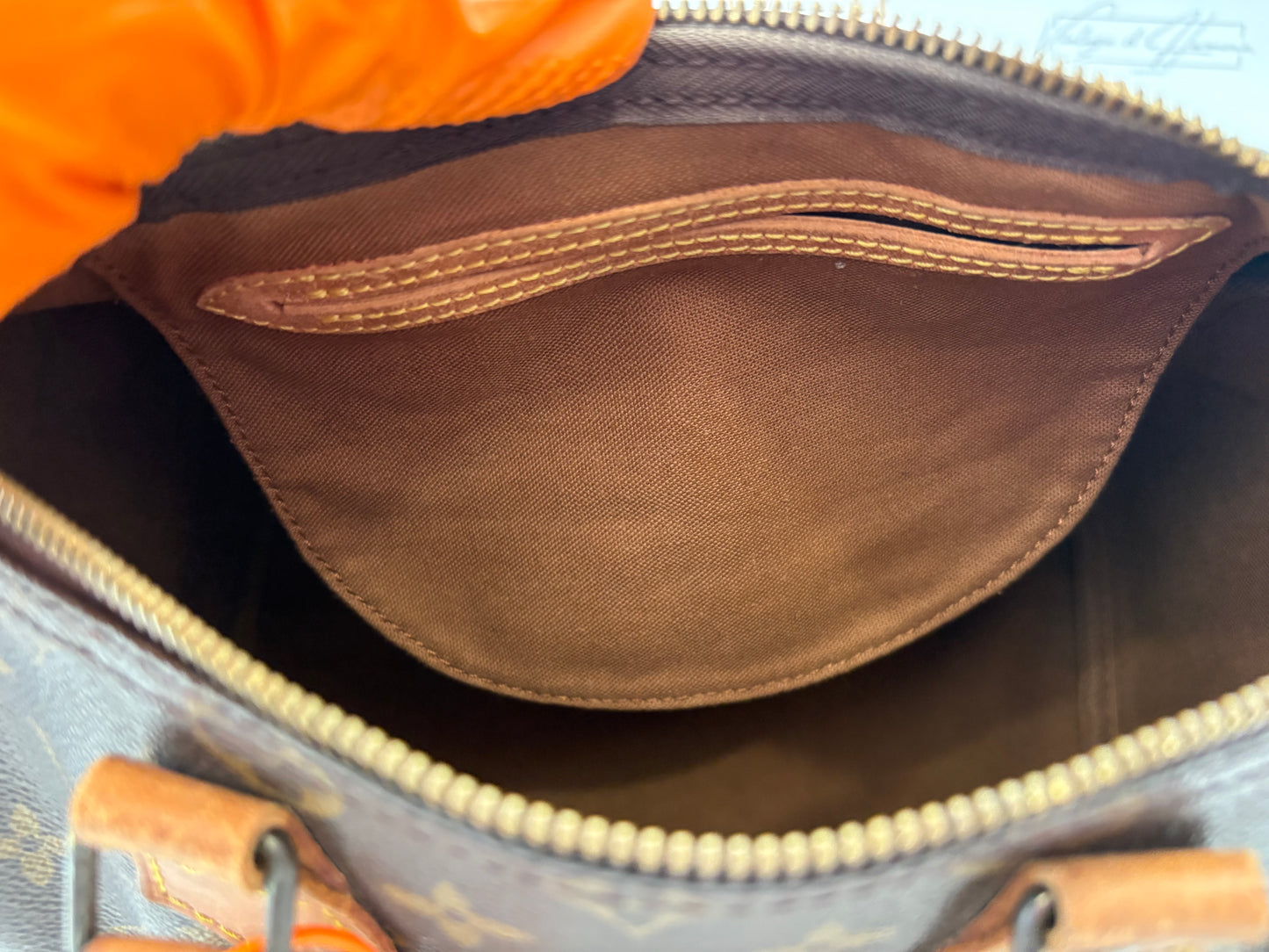 018758 - Louis Vuitton Speedy 25